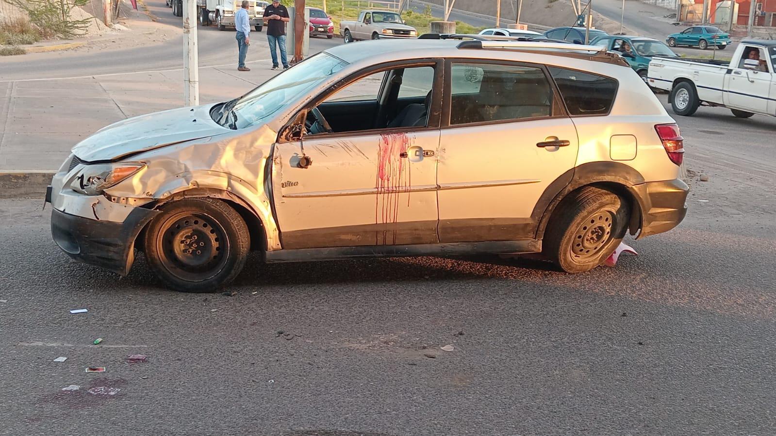 $!Choque en crucero de Culiacán deja a una mujer con lesiones