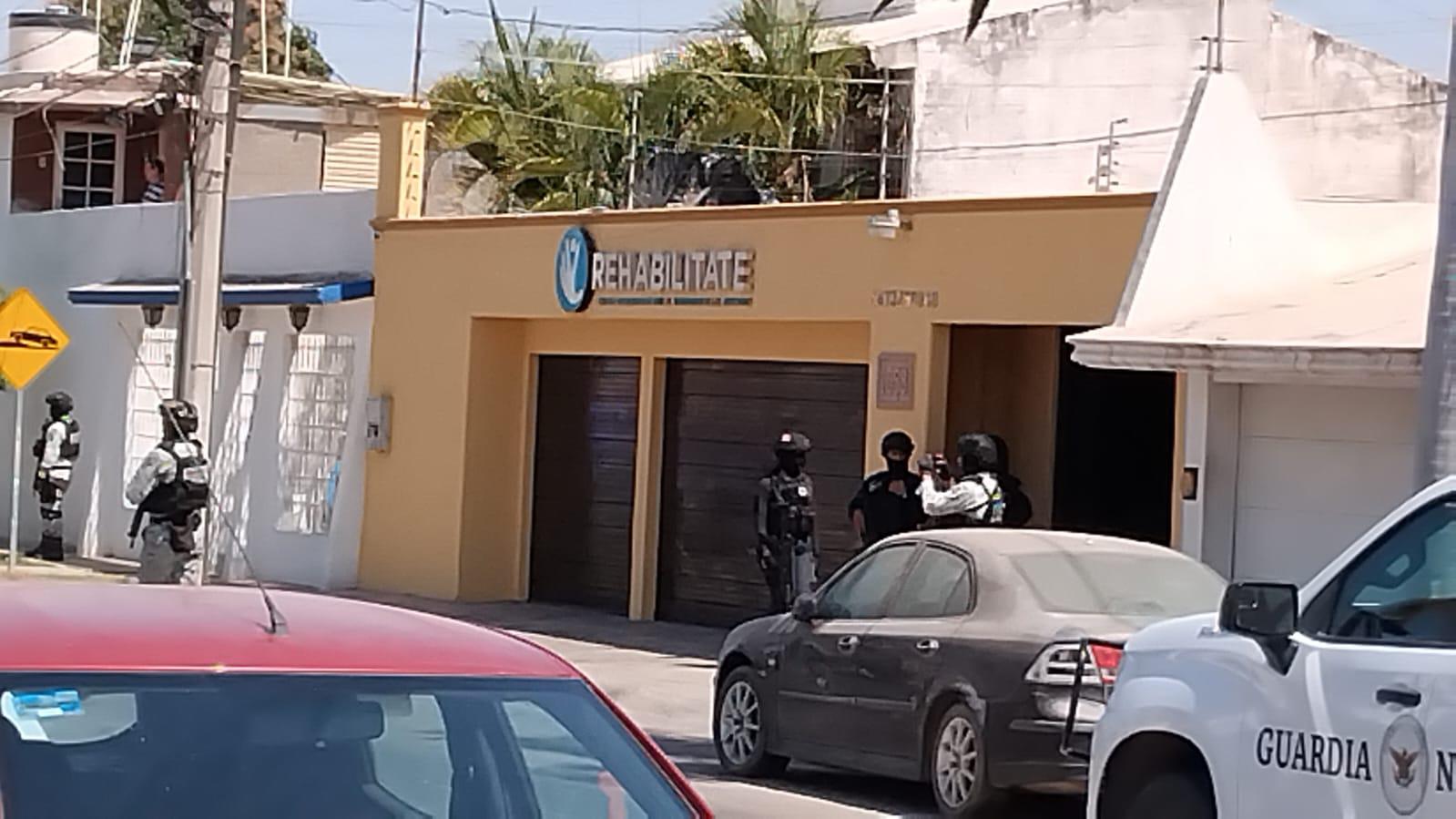 $!Civiles armados irrumpen en centro de rehabilitación en Villa Universidad