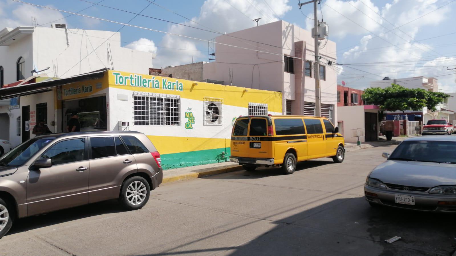 $!Ana Lilia y su familia vivían de las combis escolares en Culiacán; por la pandemia se quedaron sin sustento