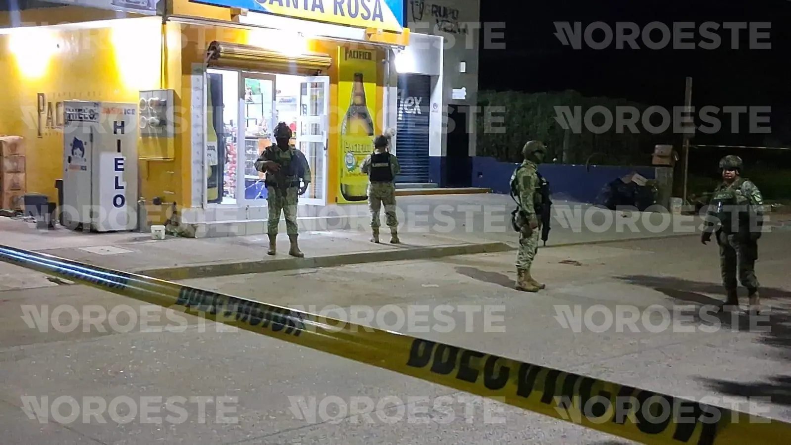 $!Hombres armados disparan contra expendio de cerveza en la colonia Sinaloa, en Mazatlán