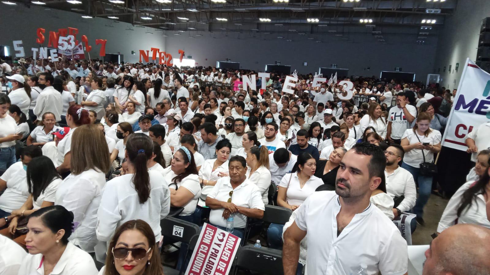 $!Esperan a Claudia Sheinbaum para su encuentro con simpatizantes en Culiacán