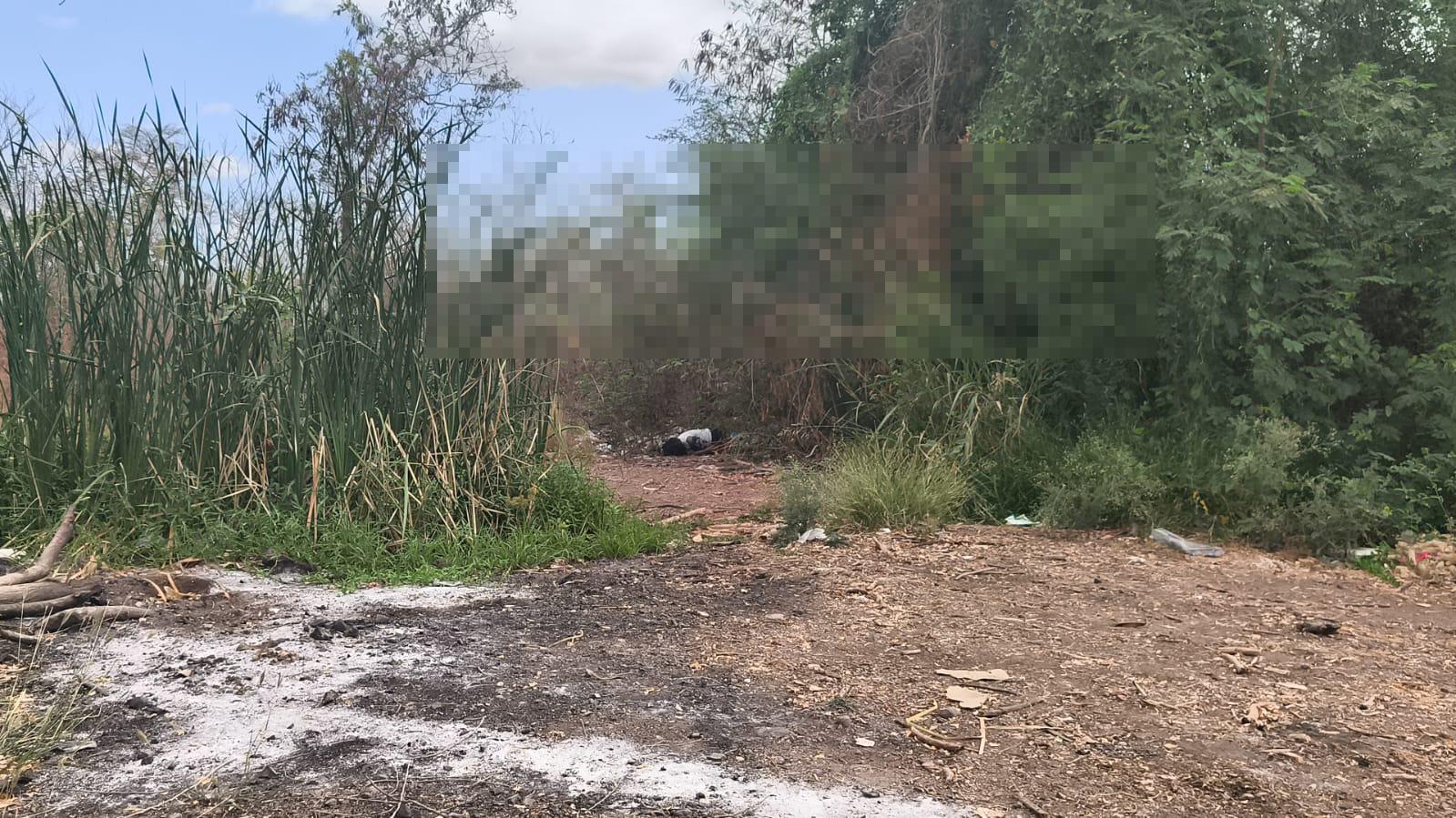$!Madres Buscadoras localizan tres cuerpos en dos fosas clandestinas en Gato de Lara, en Angostura