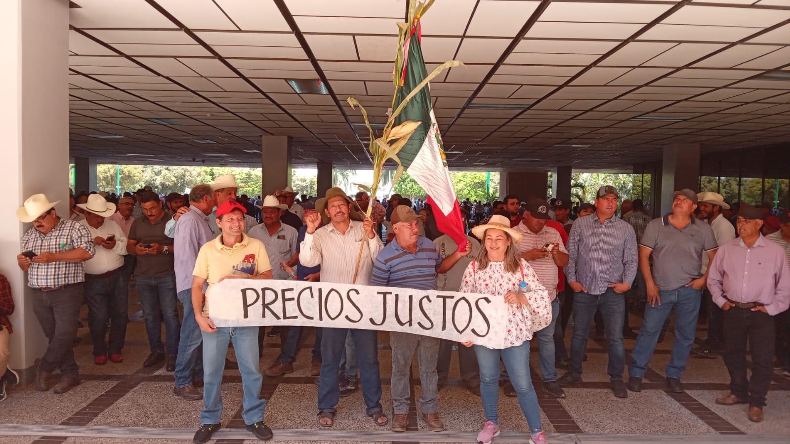 $!Productores reclaman que Gobierno Federal ‘no los quiere’
