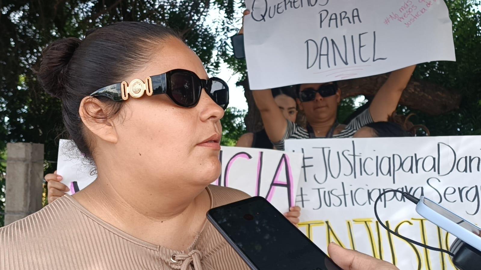 $!Familia de detenido por la muerte de un menor en Mazatlán exige su liberación