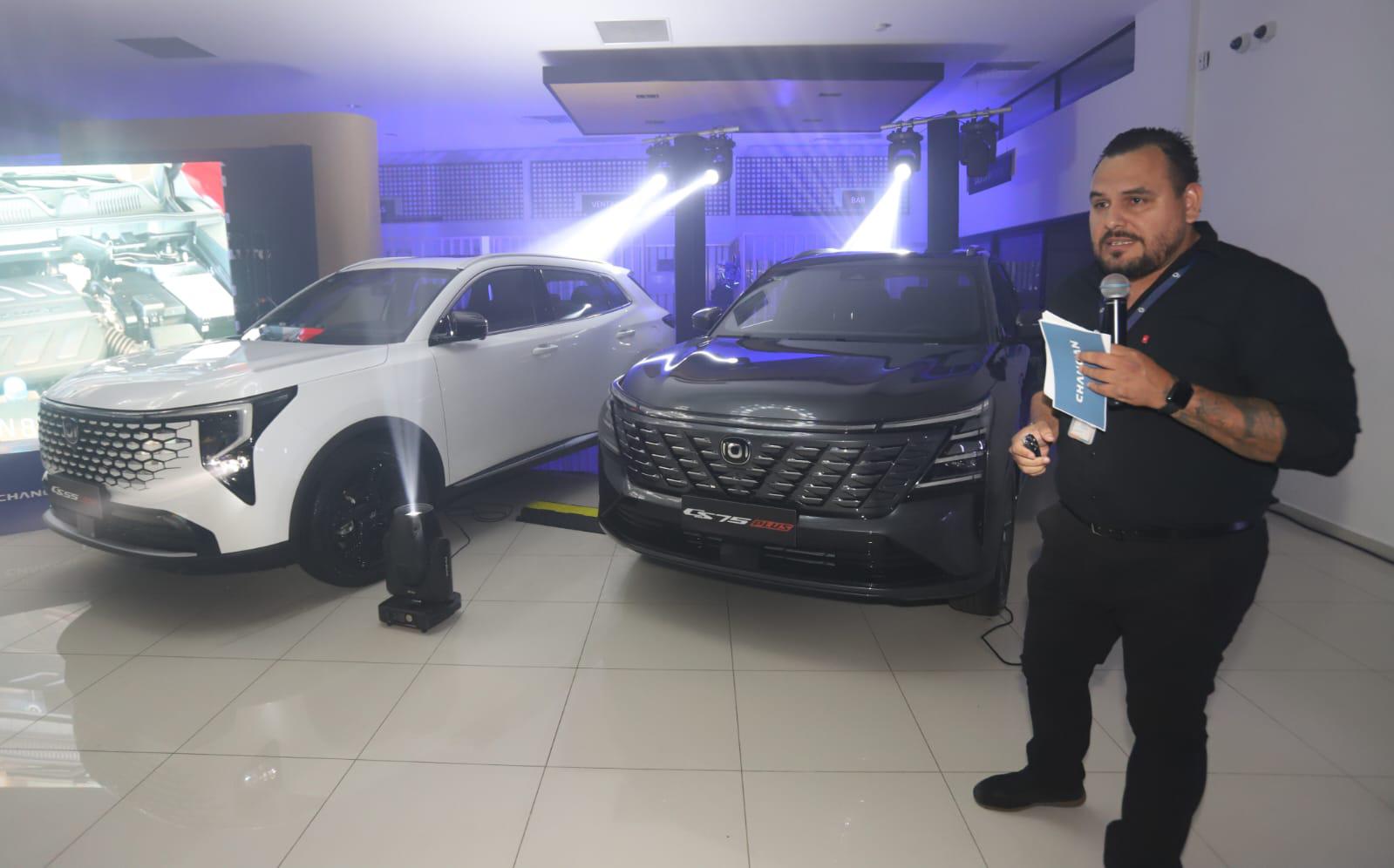 $!Changan Mazatlán presenta su gama renovada de vehículos para Sinaloa