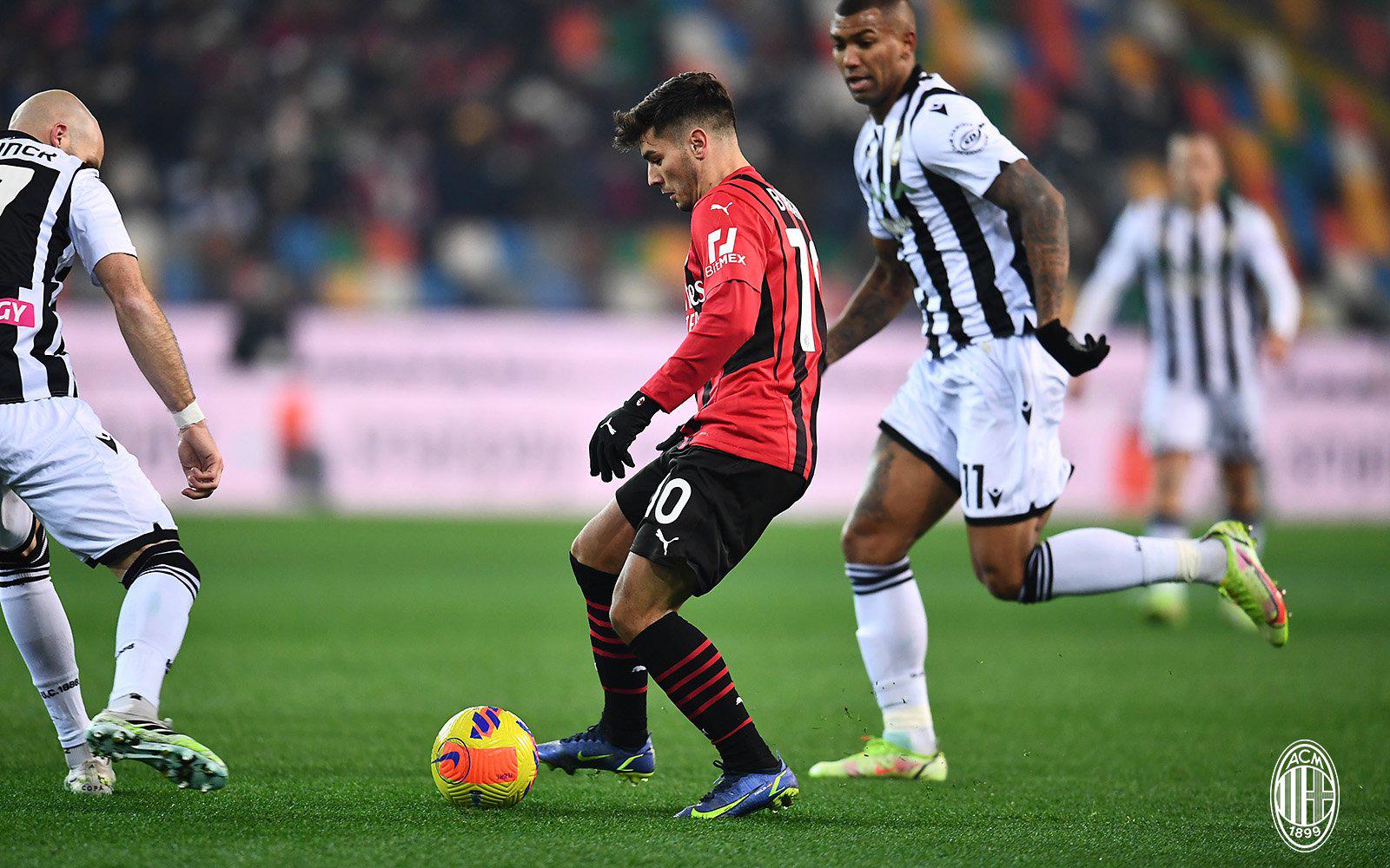 $!Golazo de Zlatan rescata el empate para el Milán ante el Udinese