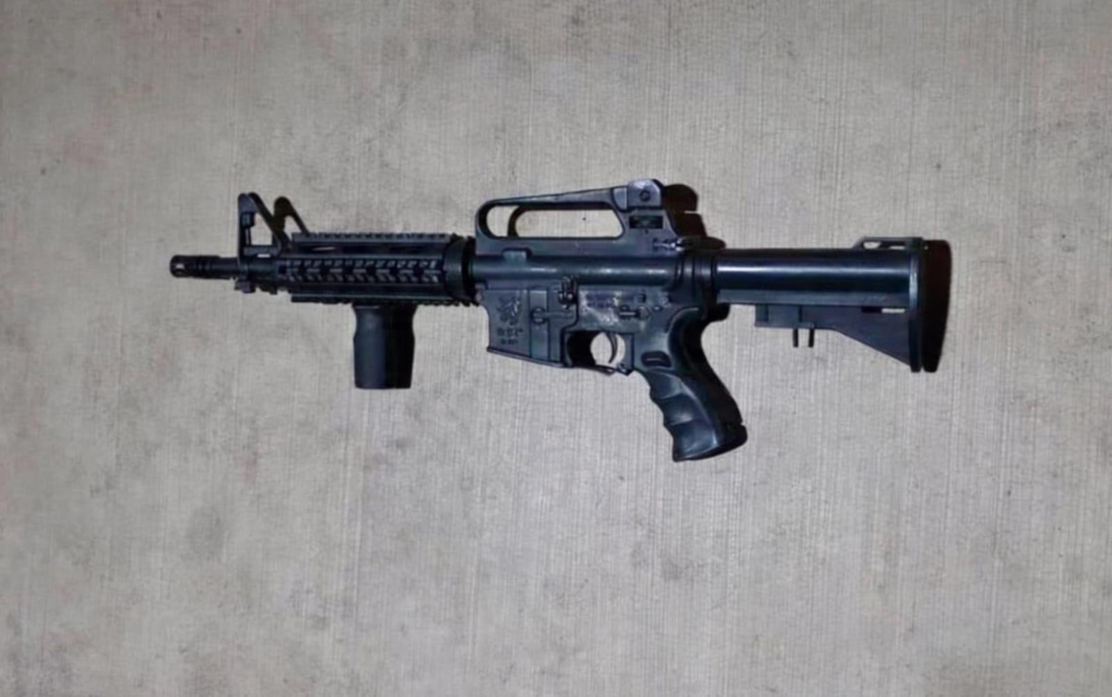 $!Operativo tras ataque armado deja dos detenidos con rifles en colonia República Mexicana, en Culiacán