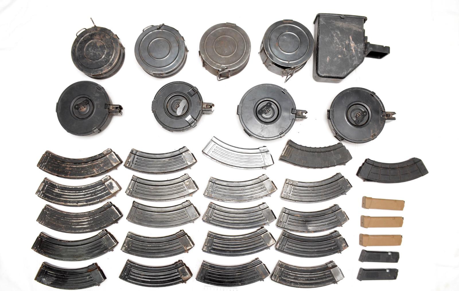 $!Vinculan a proceso a ocho con armamento y vehículos blindados en Angostura