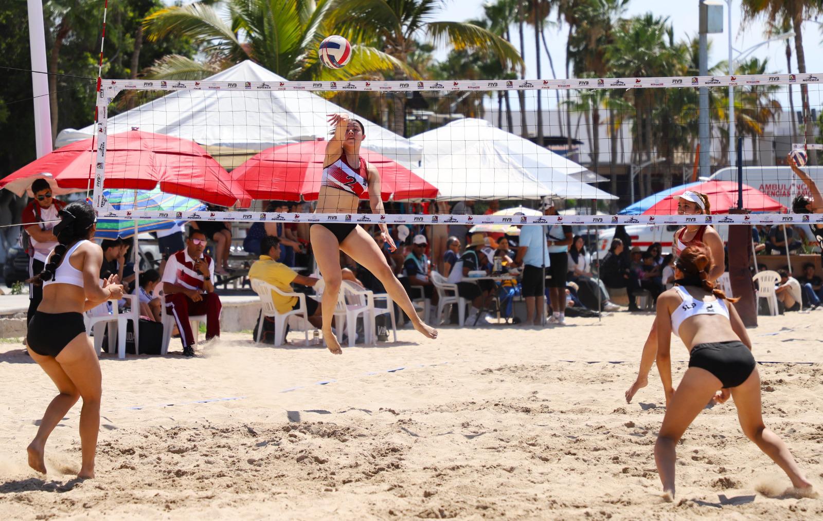 $!Día histórico para Sinaloa en el voleibol de playa