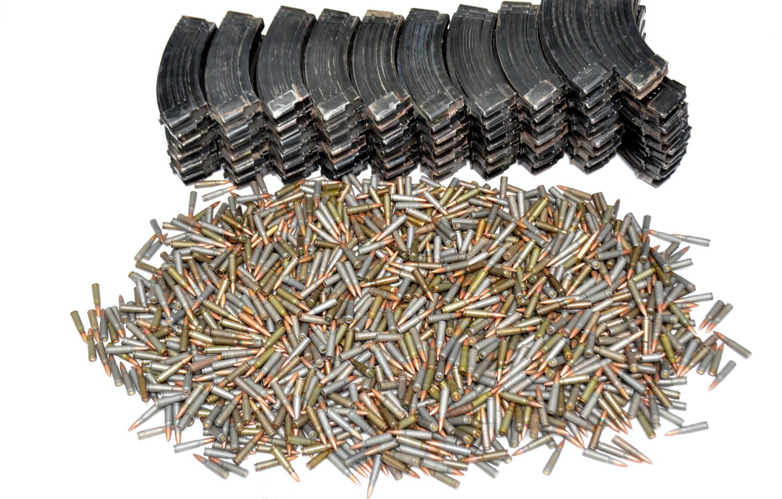 $!Vinculan a proceso a ocho con armamento y vehículos blindados en Angostura