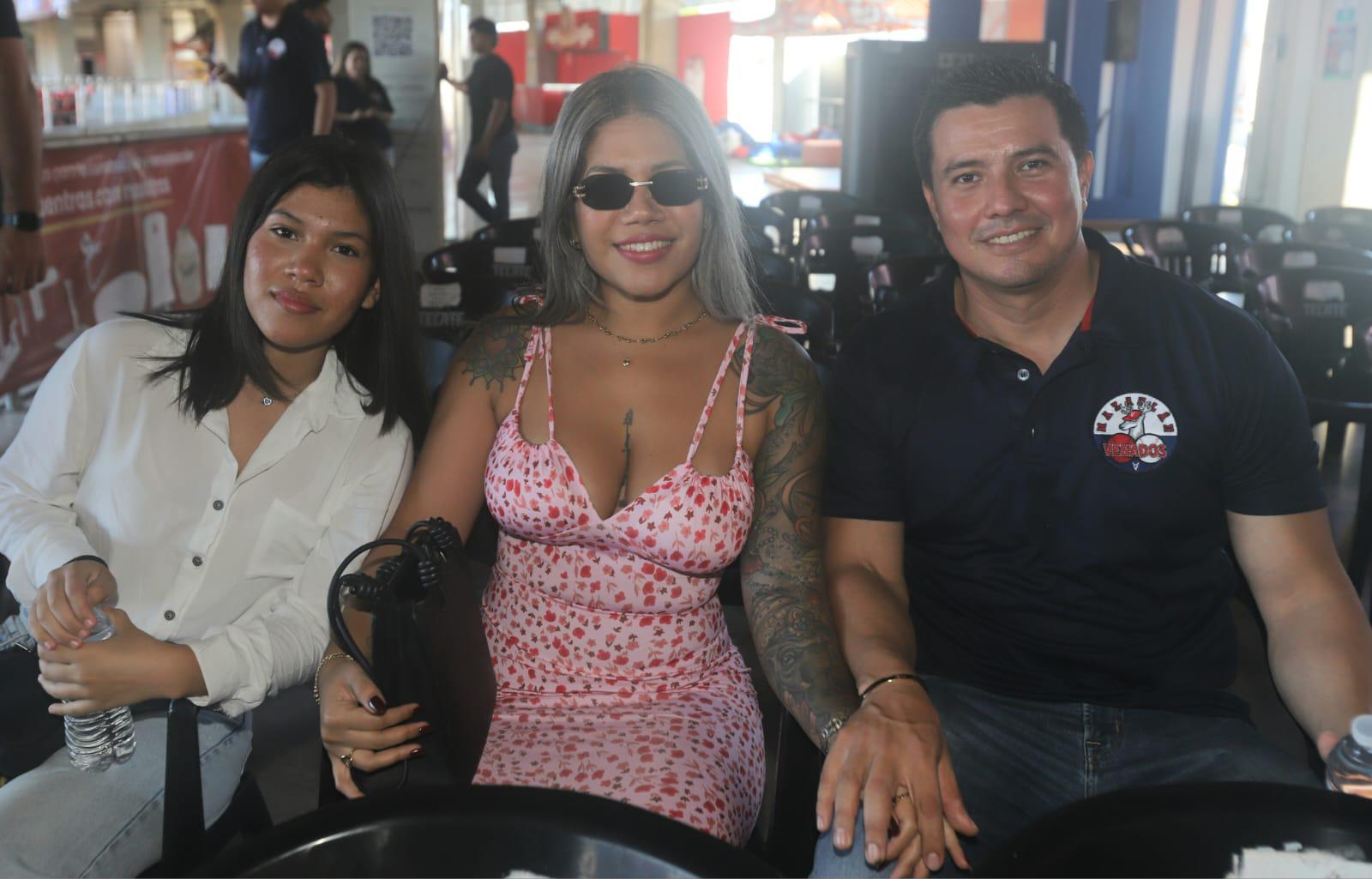 $!Andrea Morales, Ximena Hernandez y Manuel Flores.