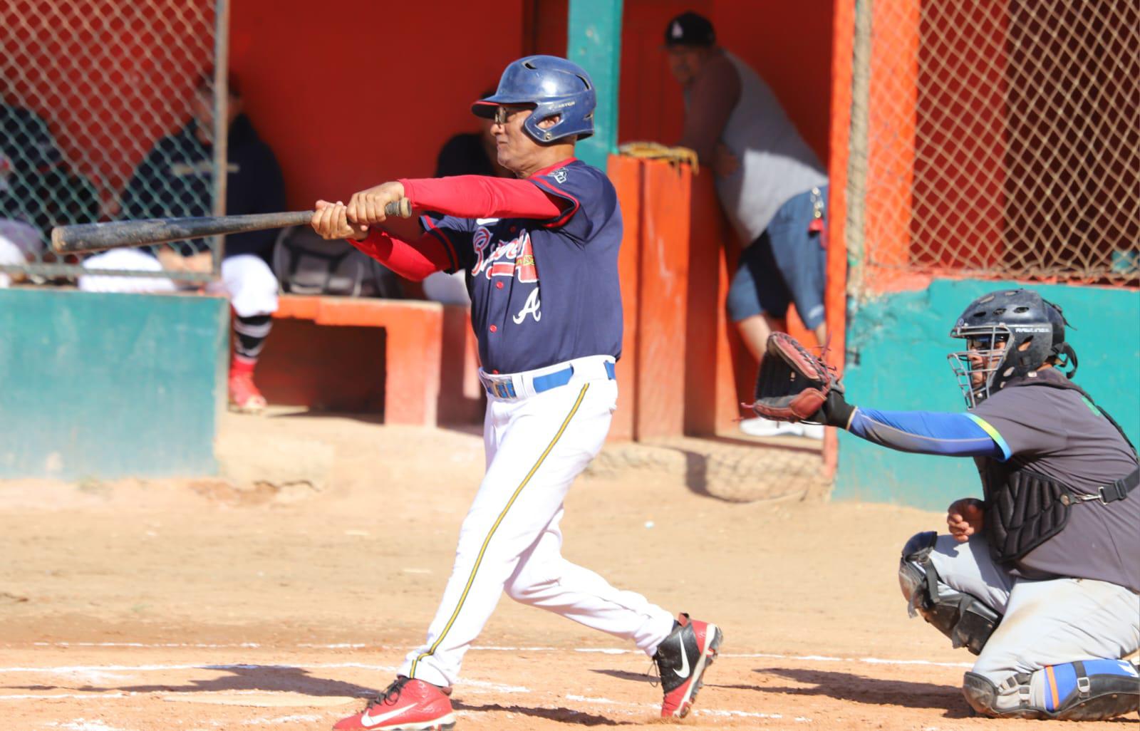 $!El Cid toma delantera en semifinal de Liga de Beisbol Meseros