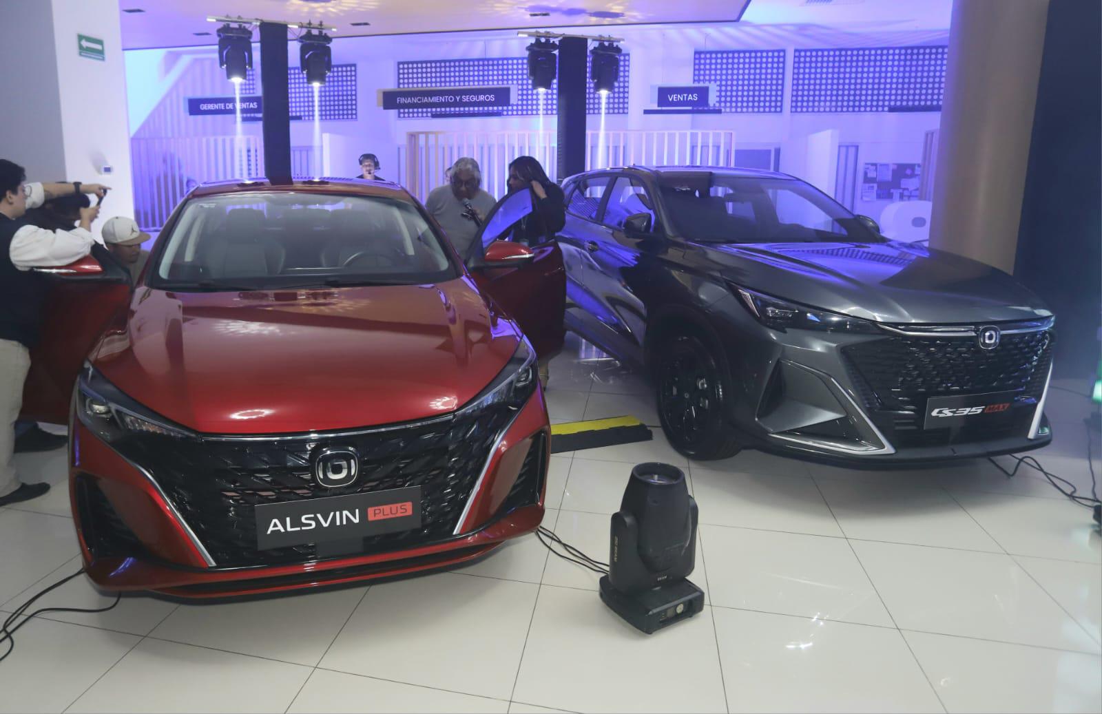 $!Changan Mazatlán presenta su gama renovada de vehículos para Sinaloa