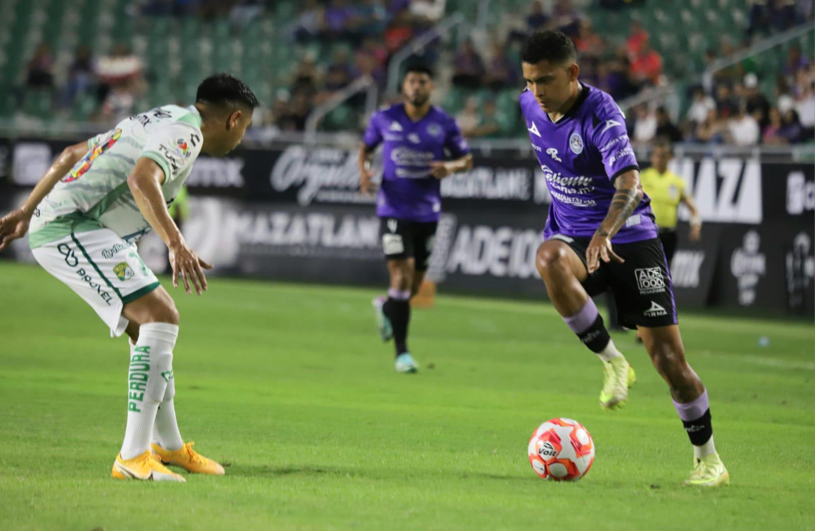 $!Brian Rubio encabeza goleada de Mazatlán a León