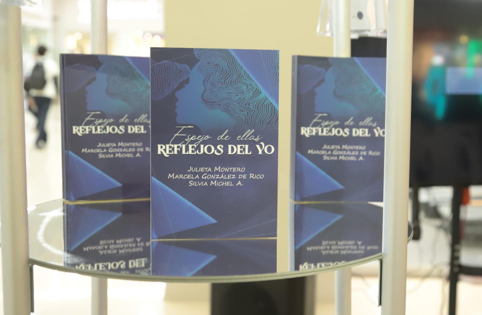 $!La presentación marcó también la inauguración de un módulo independiente de venta y promoción literaria, creado por las autoras.