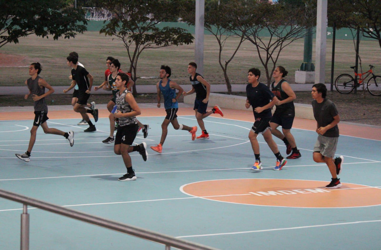 $!Basquebolistas mazatlecos responden al try out del Tec de Monterrey, campus Toluca