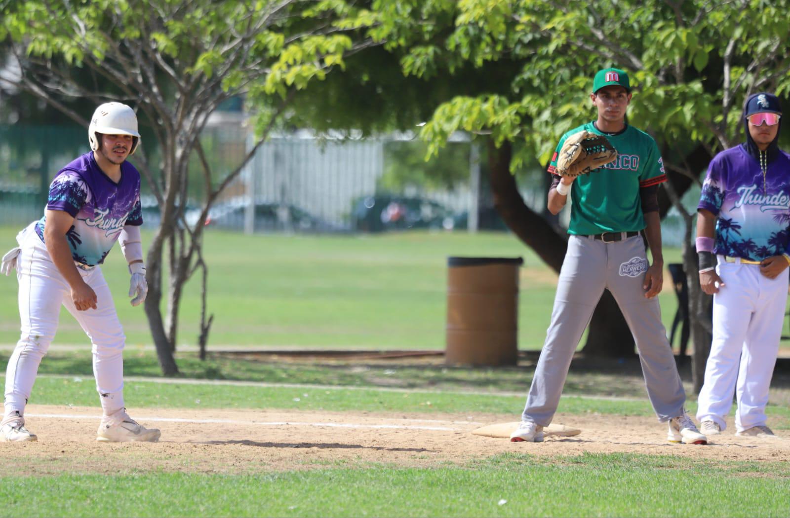 $!Thunders Monterrey saca triunfo a Toros, en Mazatlán Tournament Baseball