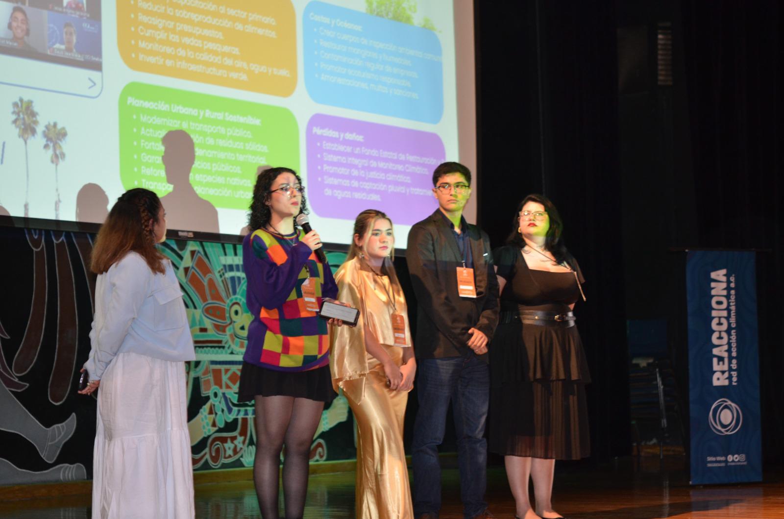 $!Jóvenes de Sinaloa piden restaurar ecosistemas y monitoreo climático