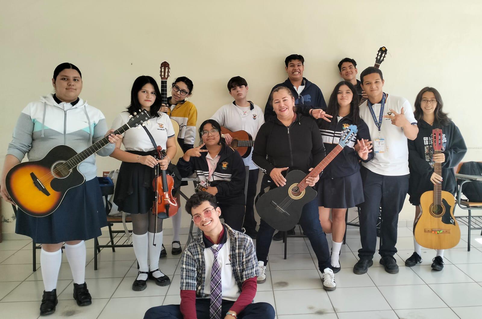 $!Susana Tirado, la versátil ‘teacher’ del softbol sinaloense