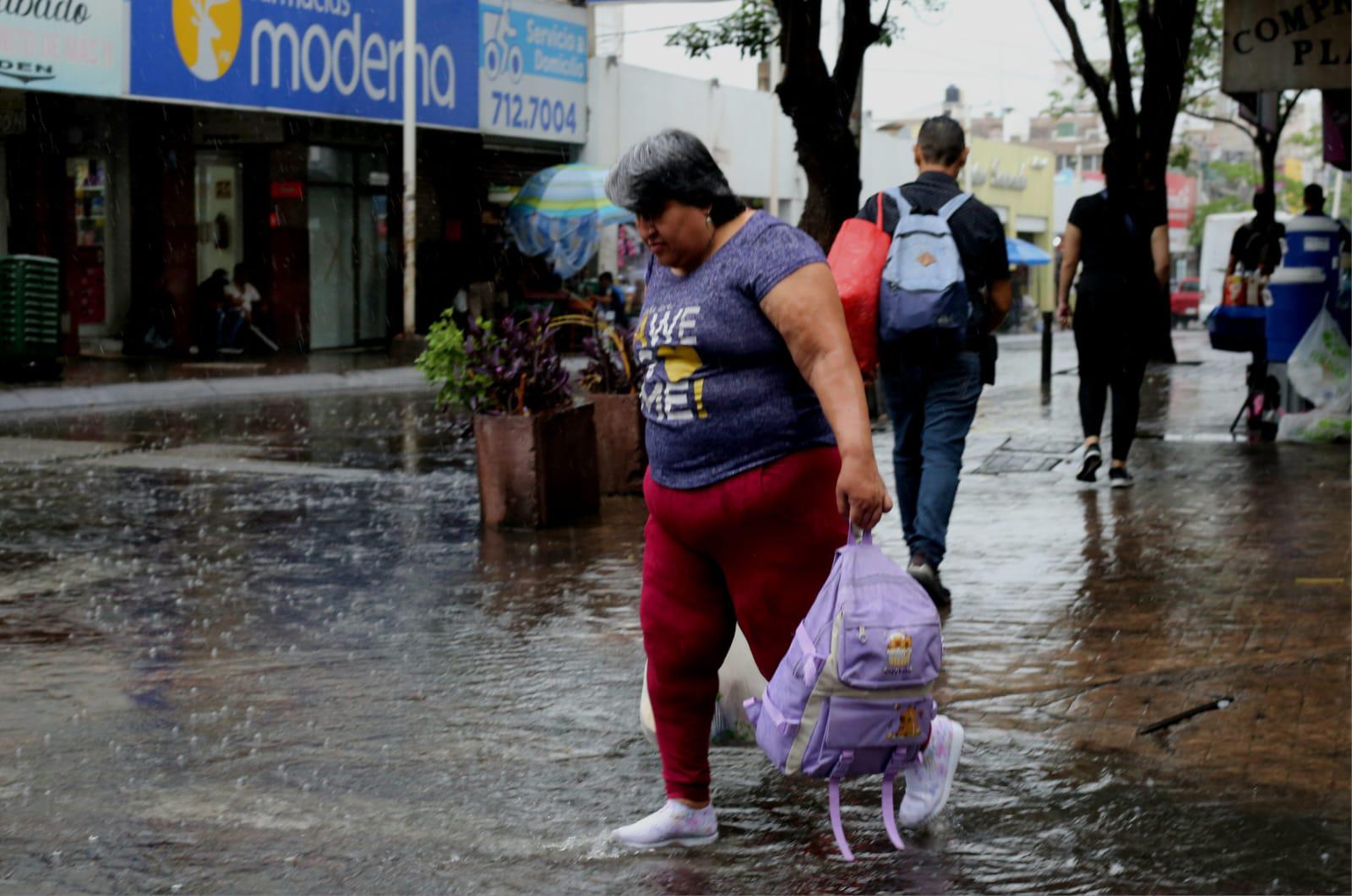 $!Protección Civil activa operativo por lluvias en Culiacán; llama a extremar precauciones
