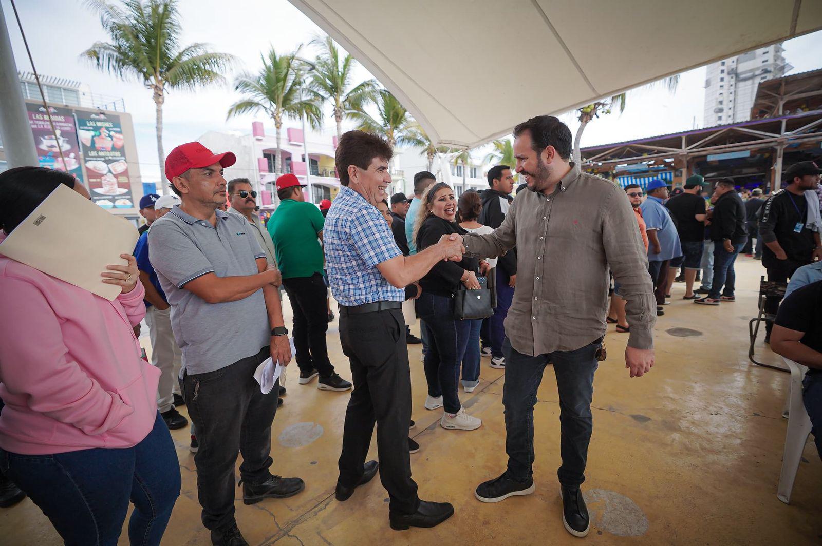 $!Entregan 400 apoyos directos a músicos; ya son mil integrantes beneficiados