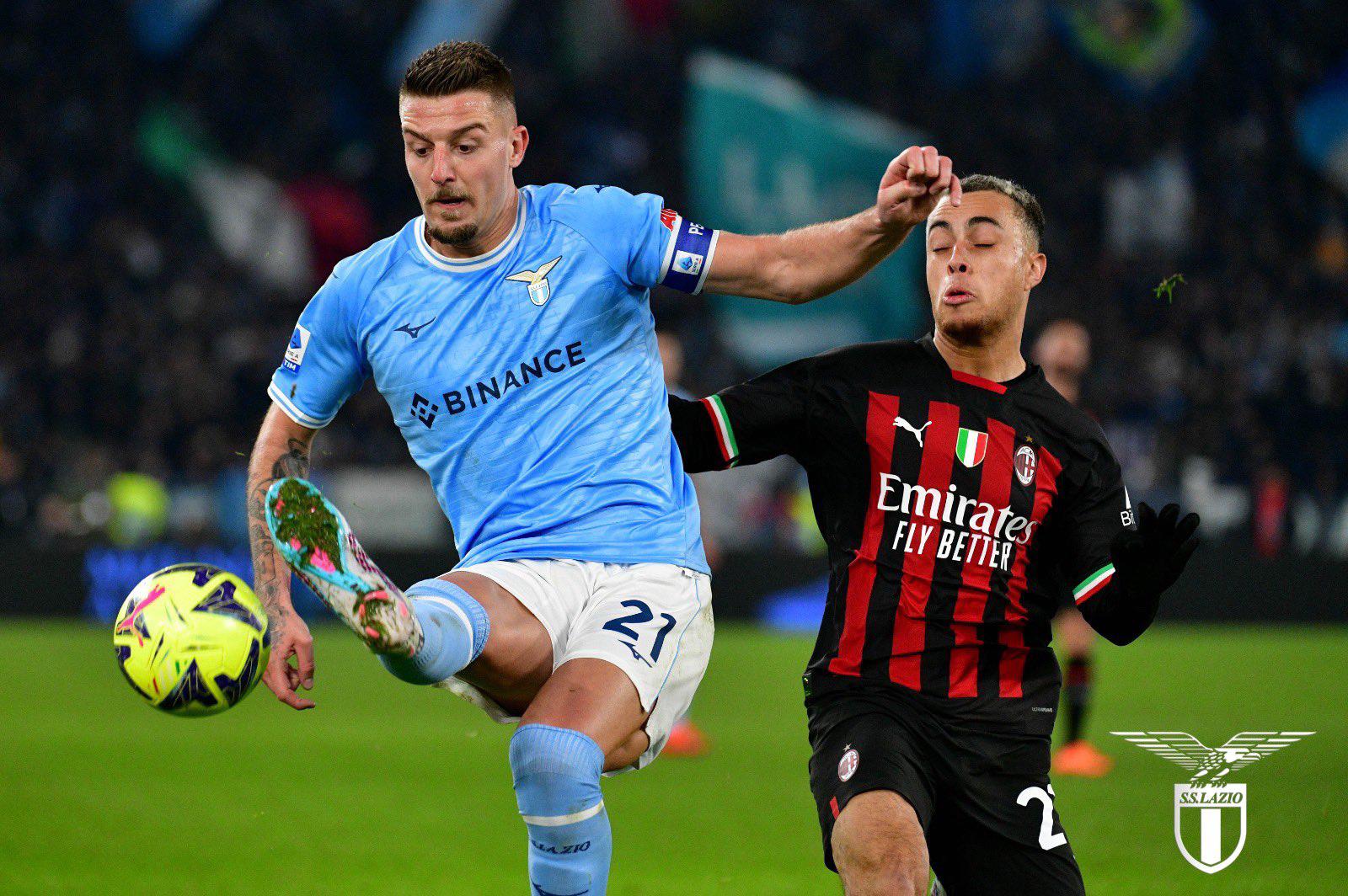 $!Milan cayó por goleada ante Lazio y se alejó de la cima