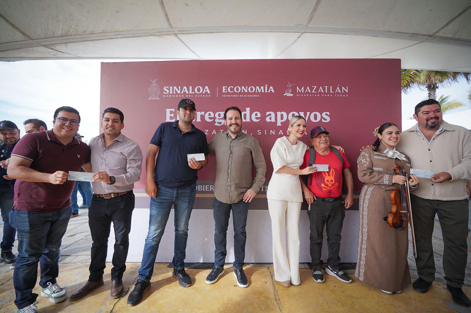 $!Entregan 400 apoyos directos a músicos; ya son mil integrantes beneficiados