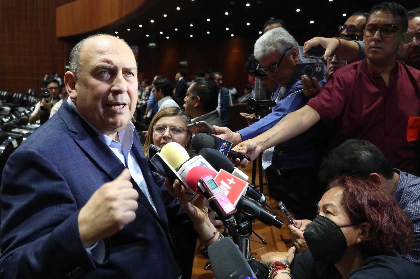 $!Suspenden discusión sobre Fondo de Pensiones del Bienestar por cambios en dictamen; ‘error humano’: Mier