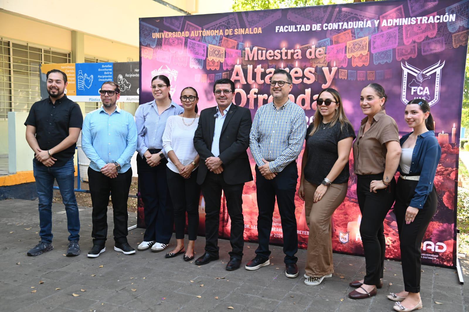 $!Autoridades inauguraron la muestra de alatres y ofrendas.