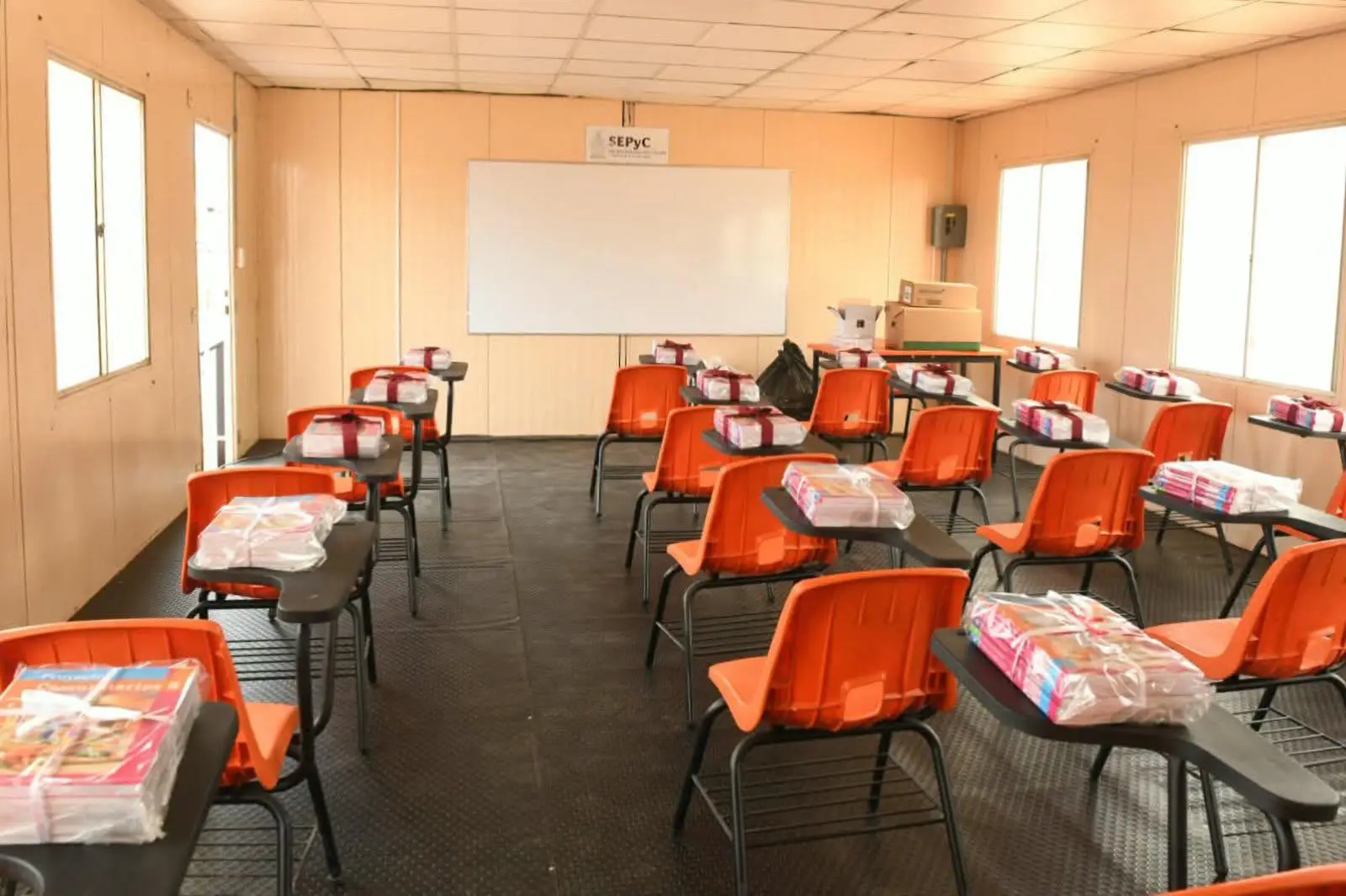 $!Prevén construir primaria en Mazatlán para garantizar educación a niños desplazados