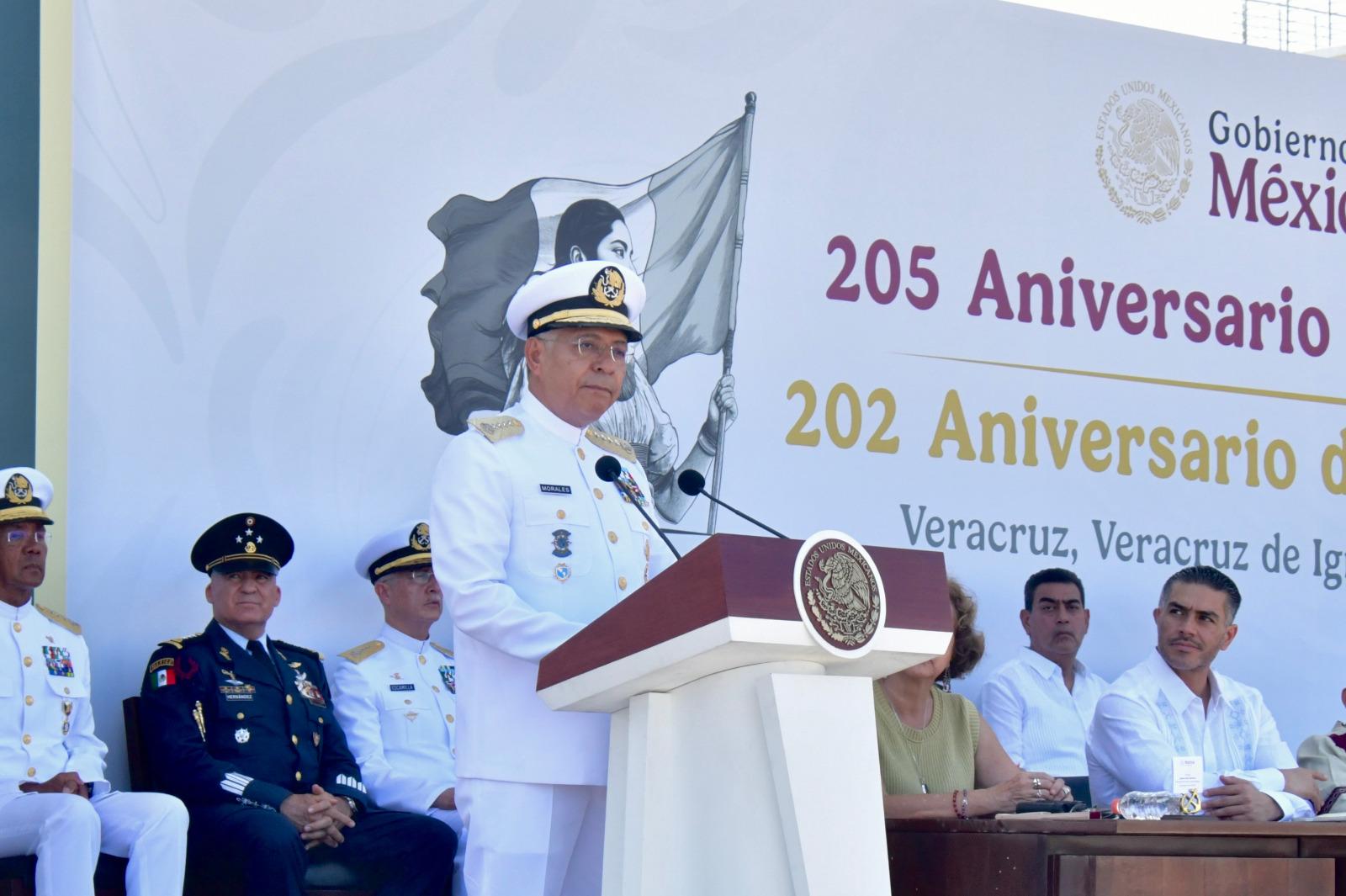 $!Conmemoran 205 años del nacimiento de la Armada de México