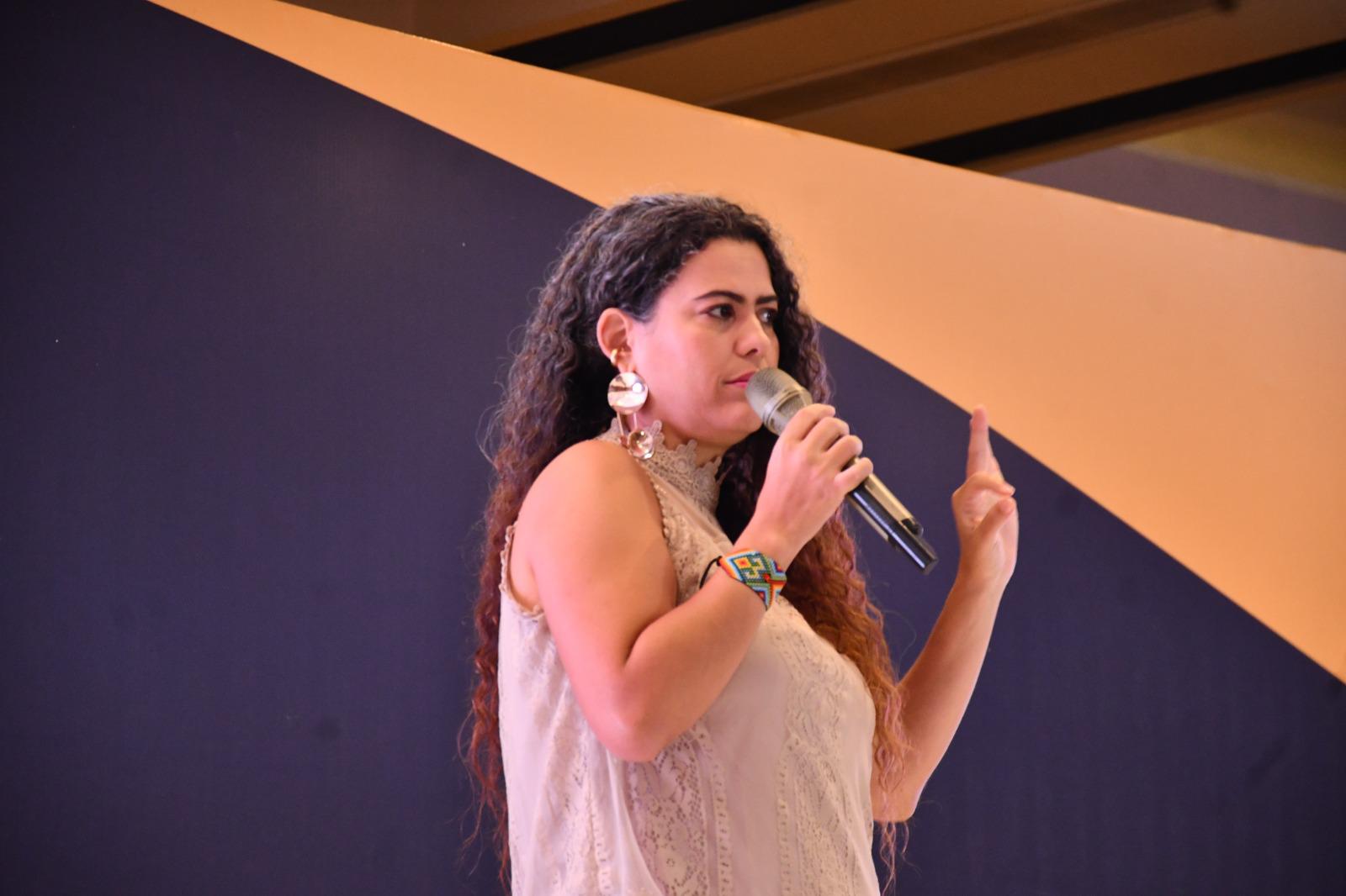 $!Desesperanza, factor común de Medellín y Culiacán como sedes de violencia; hay potencial para el cambio, asegura Beatriz Mejía