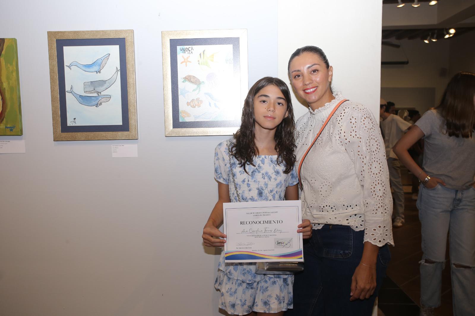 $!Ana Carolina Torres Díaz y Carolina Díaz.