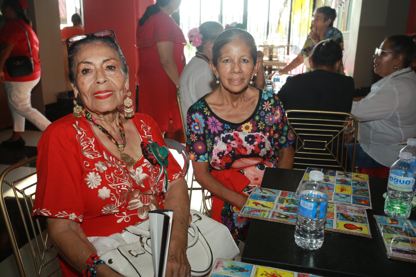 $!María del Carmen Noriega y Sandra Luz Acevedo.