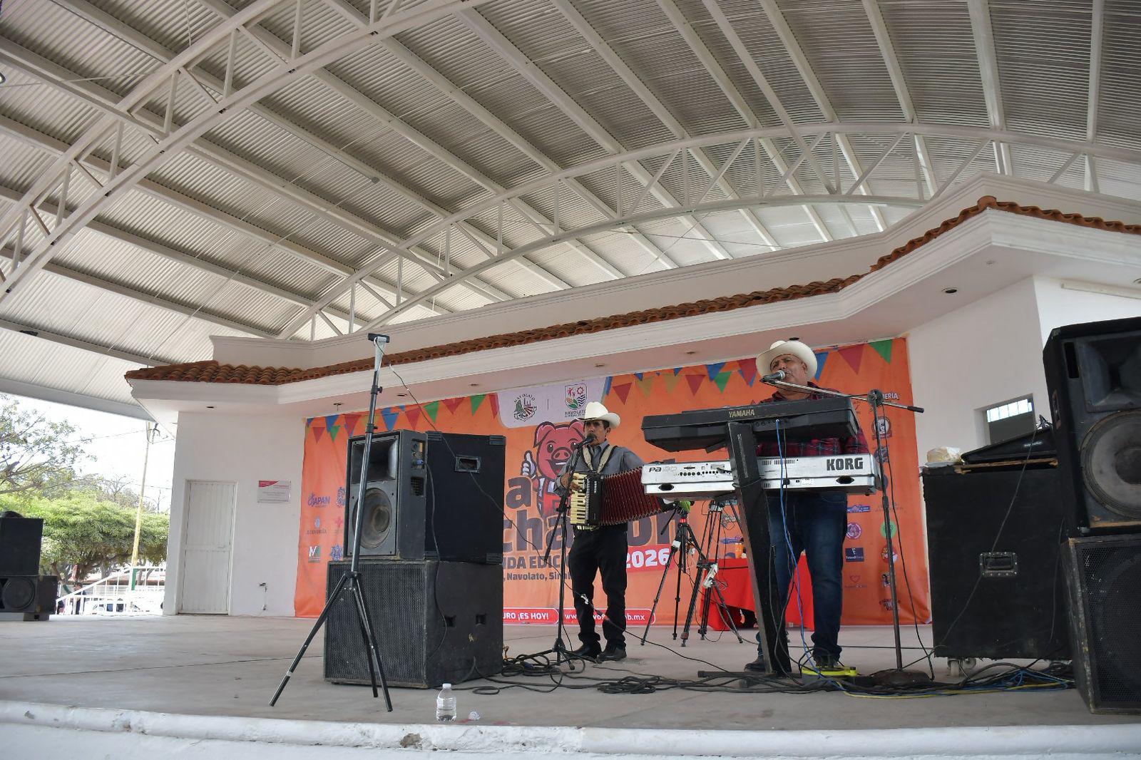 $!Feria del Chicharrón reúne a más de 2 mil personas en La Palma, Navolato