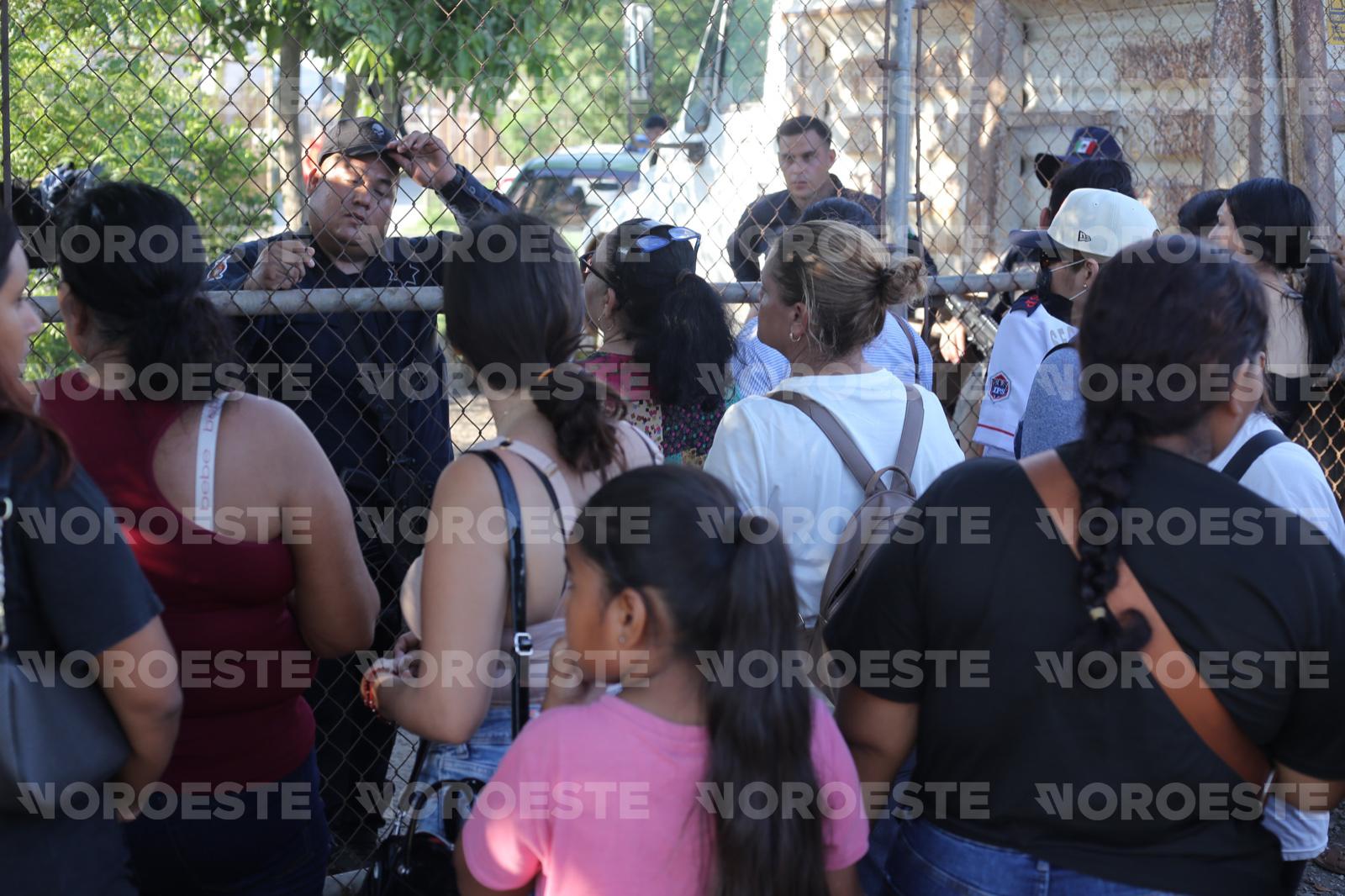 $!Suman 12 muertos en el penal de Mazatlán tras nueva riña y familiares muestran inconformidad