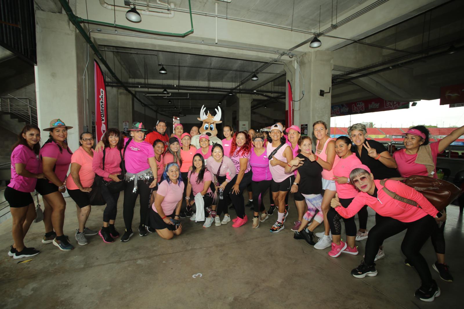 $!Apoya Venados de Mazatlán causa de Casa Valentina con máster class de zumba y bailes rítmicos