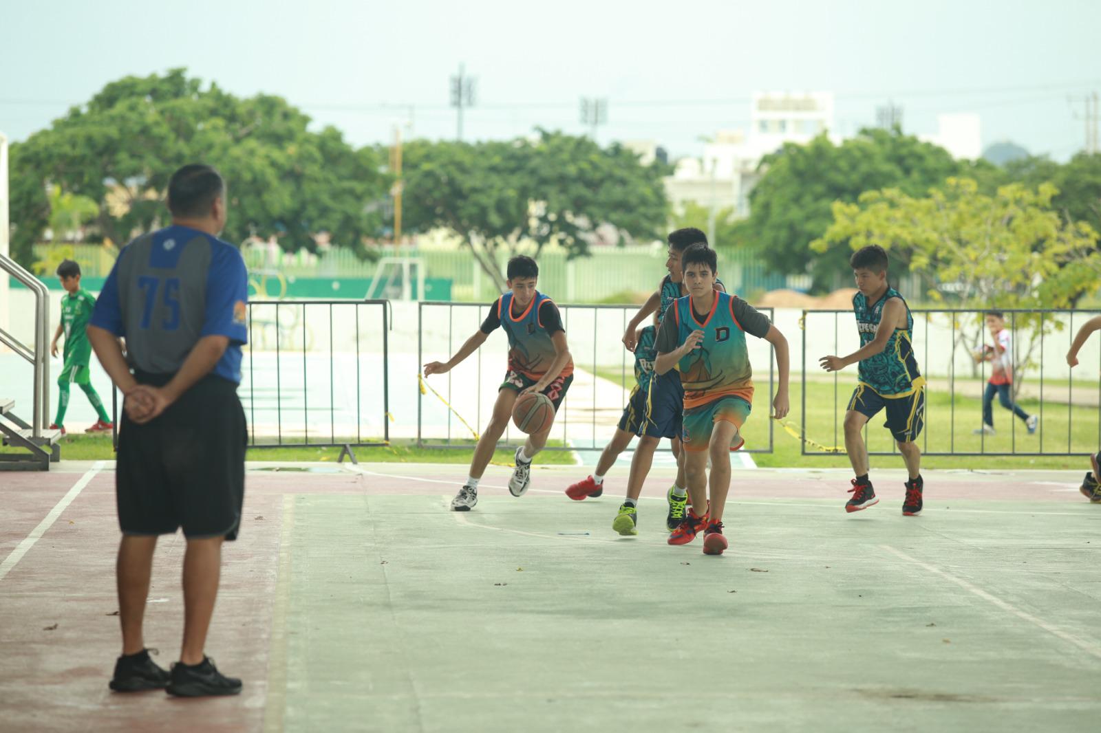 $!Niños Triquis arrasan en Olimpiada Indígena