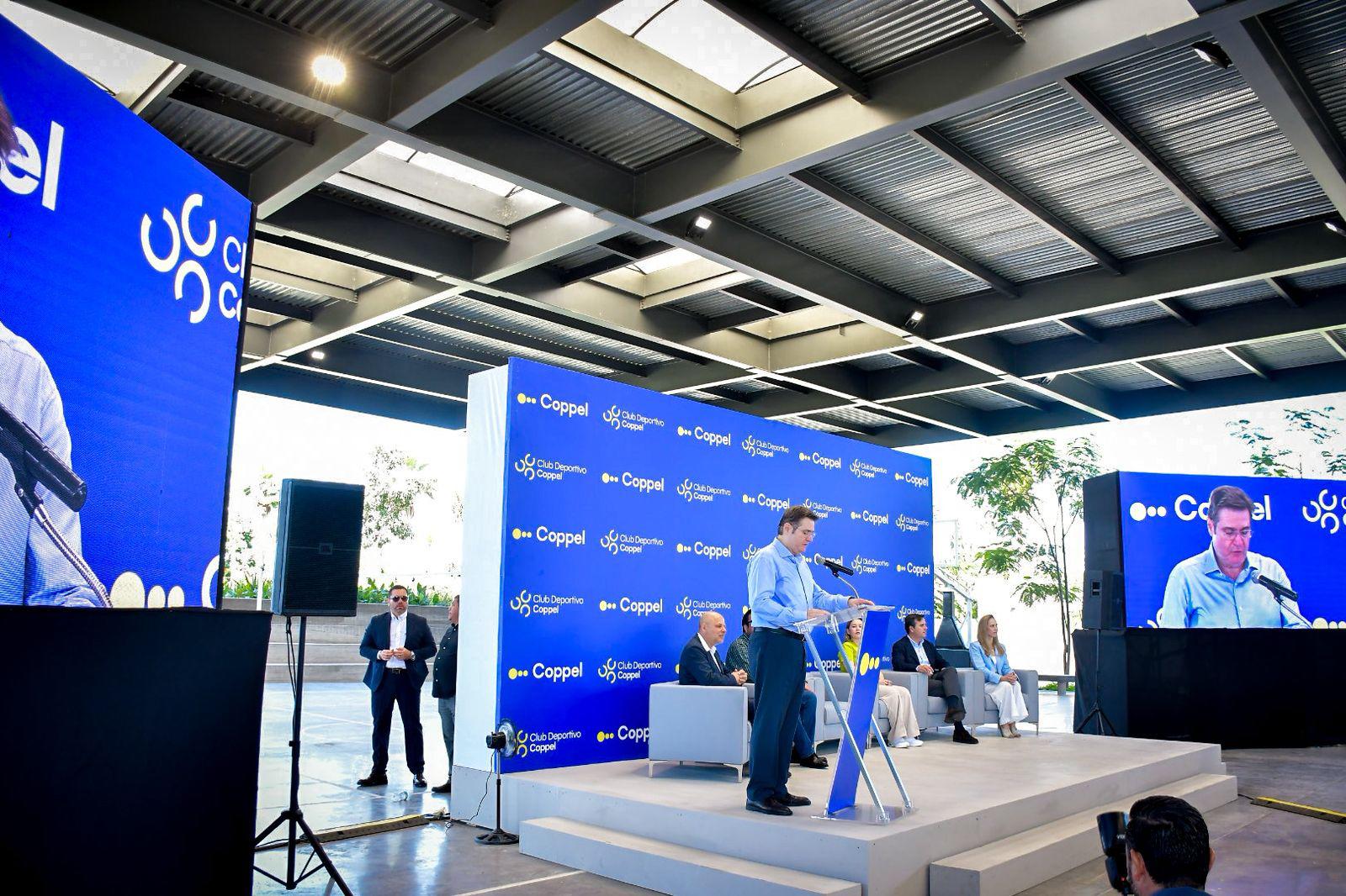 $!Coppel inaugura en Culiacán un club deportivo para sus más de 17 mil colaboradores