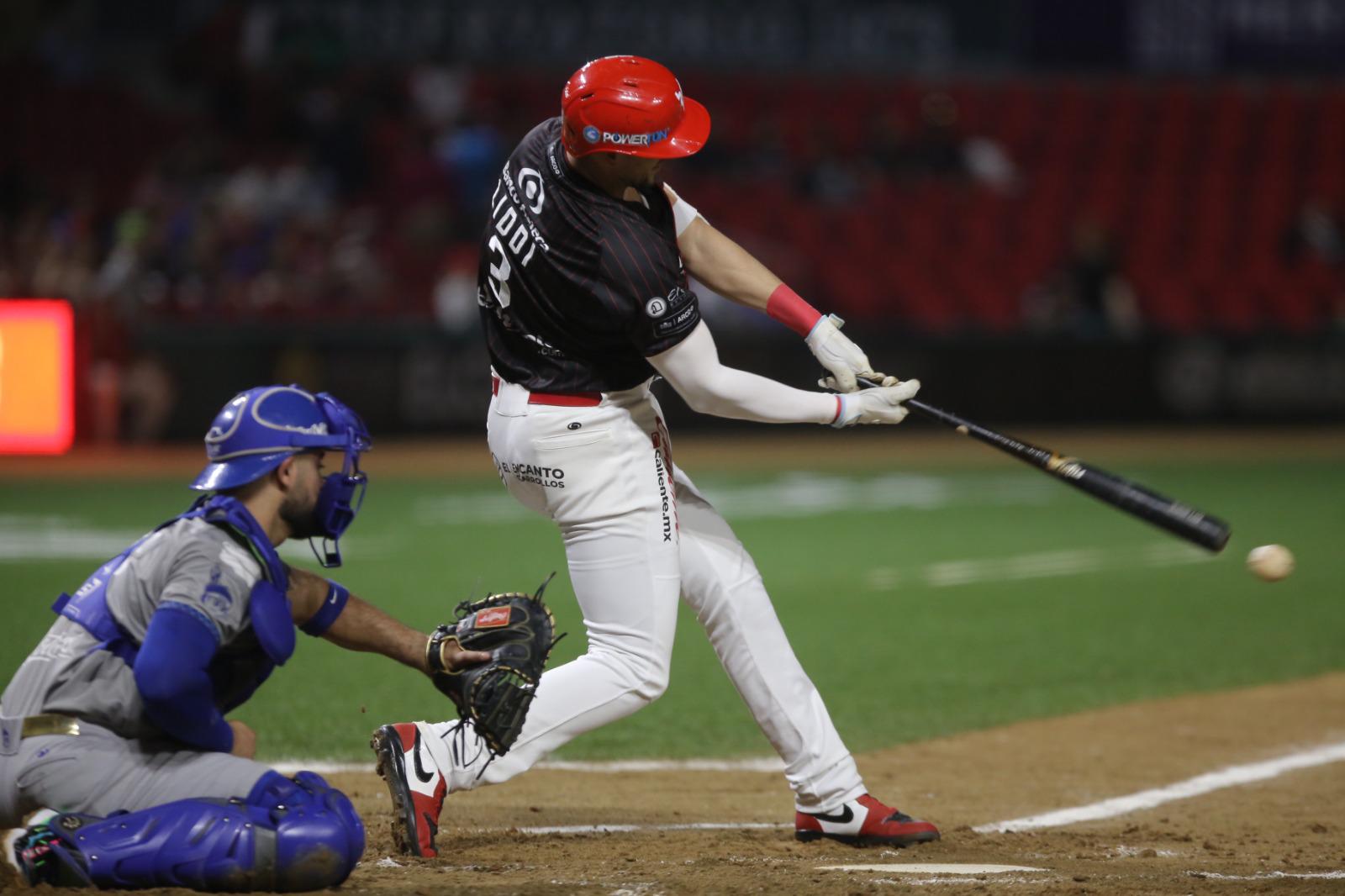 $!Despierta ofensiva de Venados y gana primero de la serie