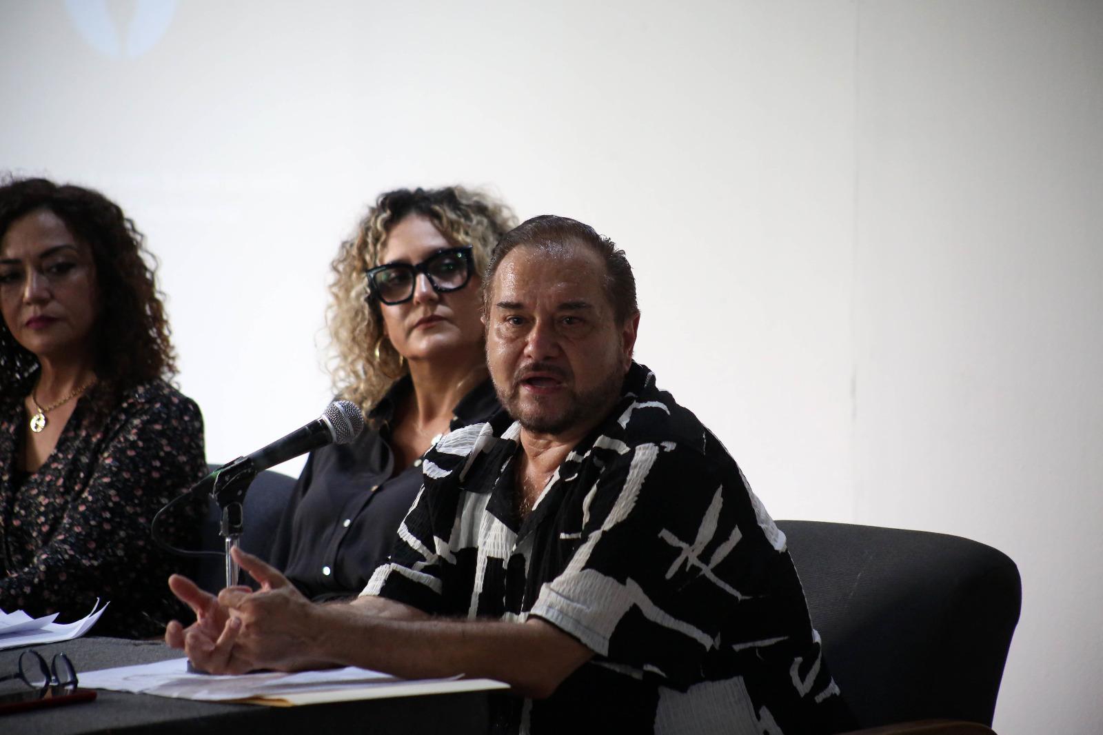 $!Susana Sarabia, Karla de la Herrán y Ricardo Rodríguez.