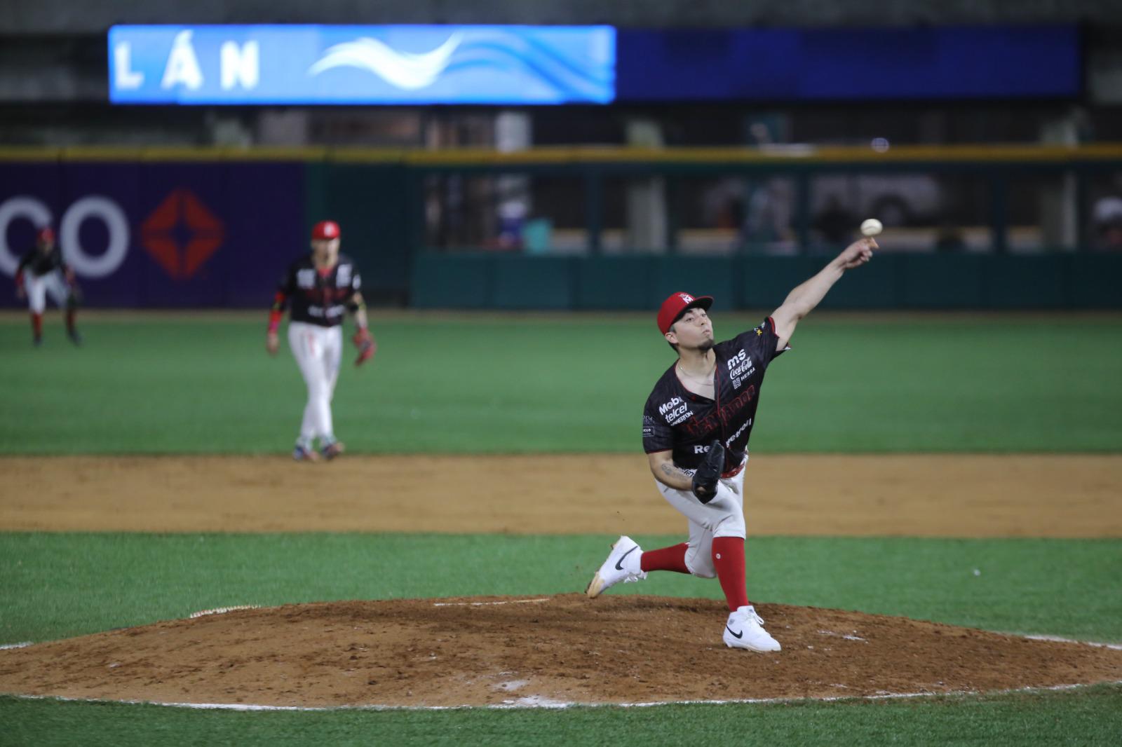 $!Despierta ofensiva de Venados y gana primero de la serie