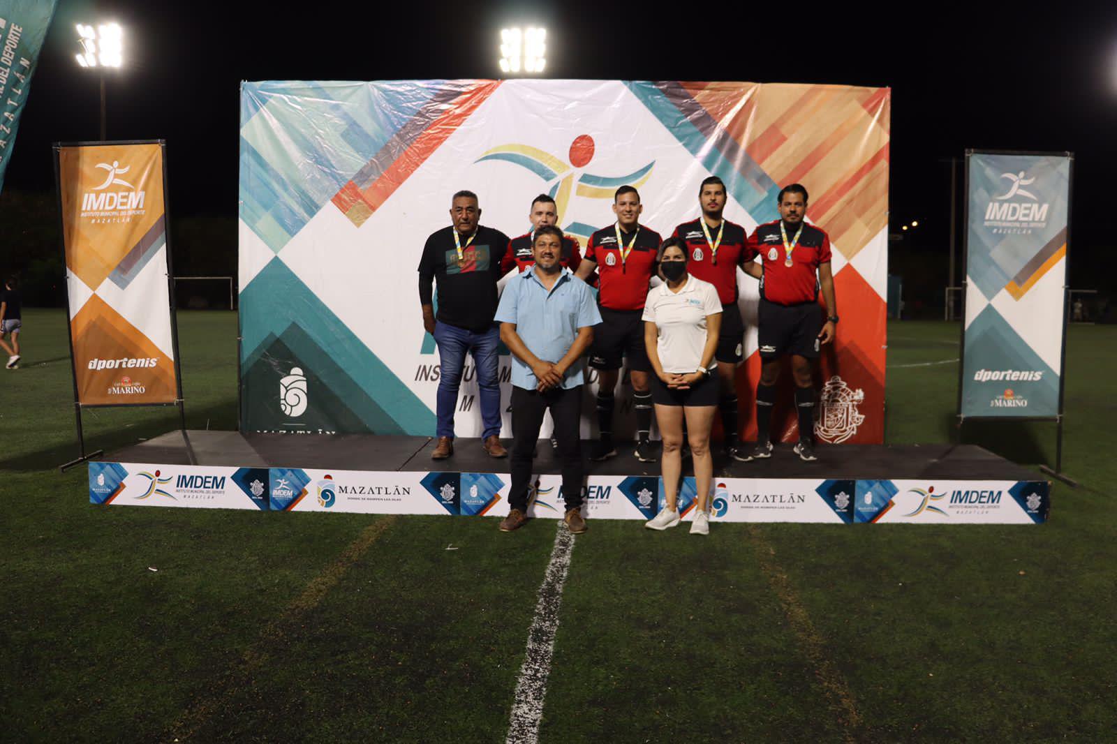 $!Jumapam FC levanta el título del futbol de Primera Fuerza de Mazatlán