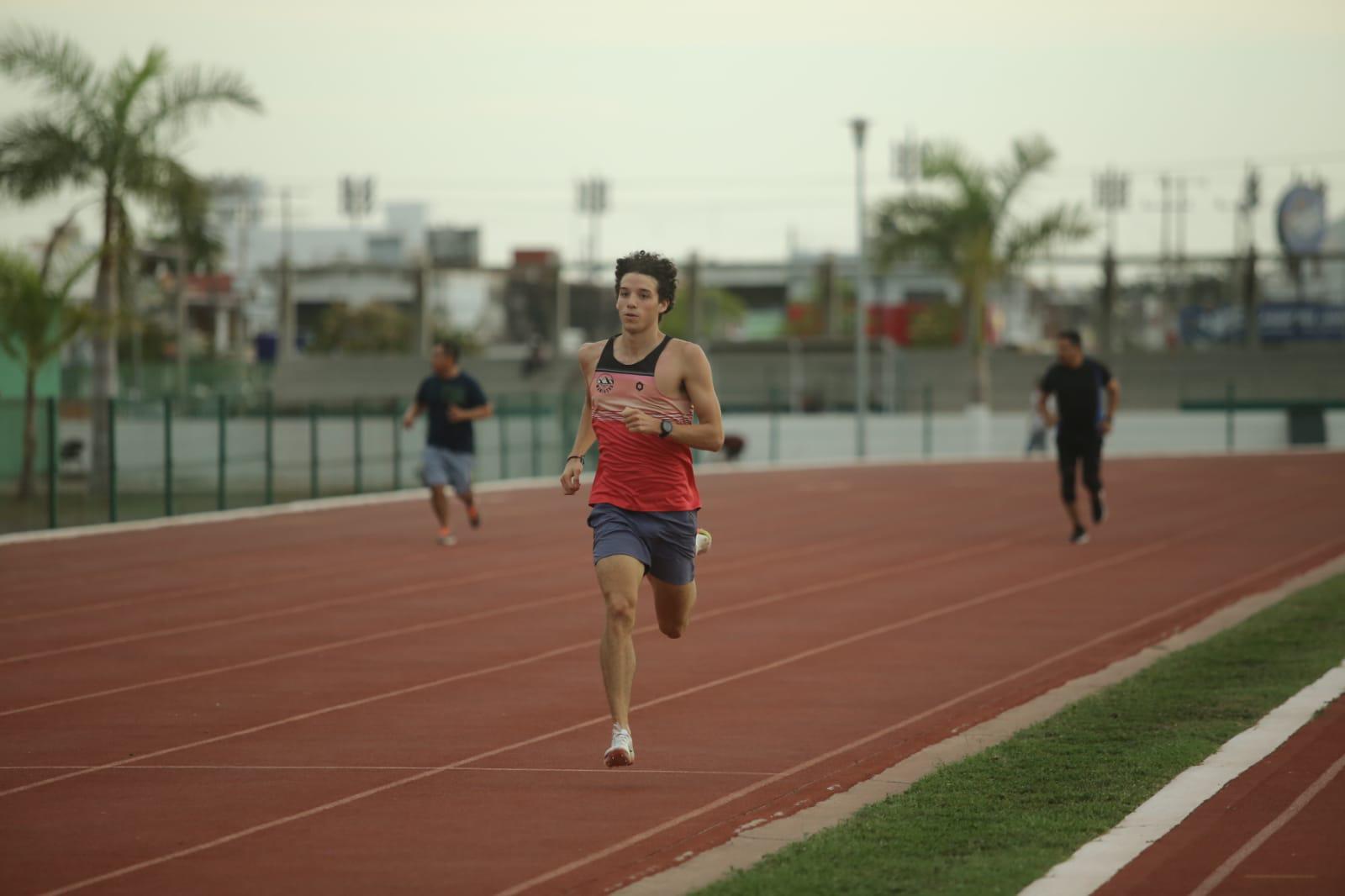 $!Sinaloense Gerónimo Páez peleará por el oro en el Mundial de Atletismo, en Colombia