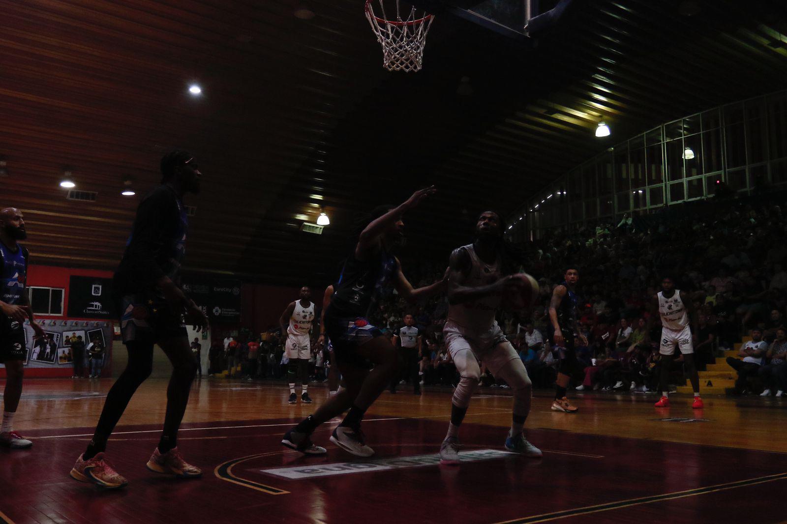 $!Caballeros de Culiacán, al borde de la eliminación