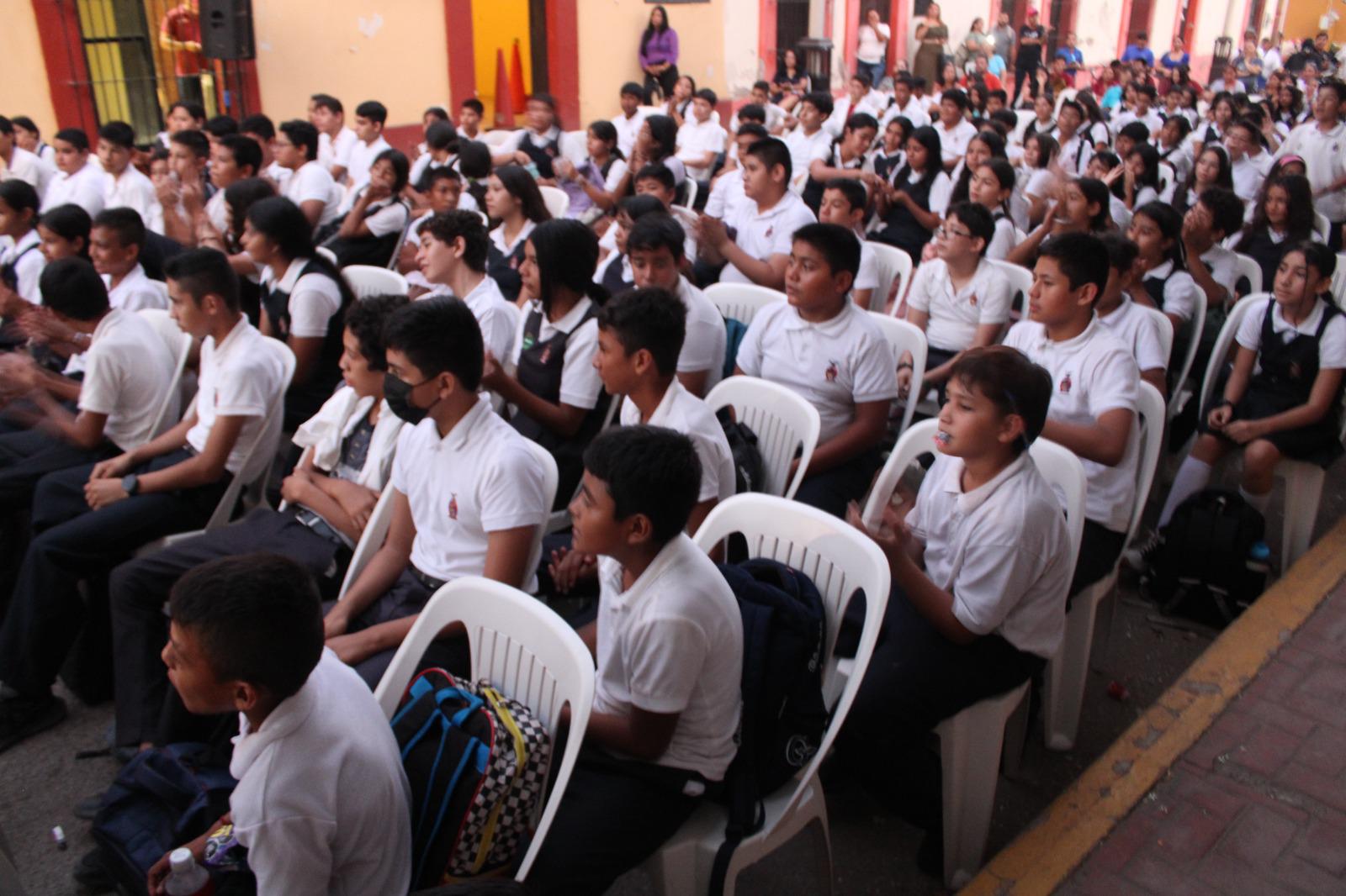 $!Abanderan el inicio de la rehabilitación del museo Lola Beltrán, en Rosario