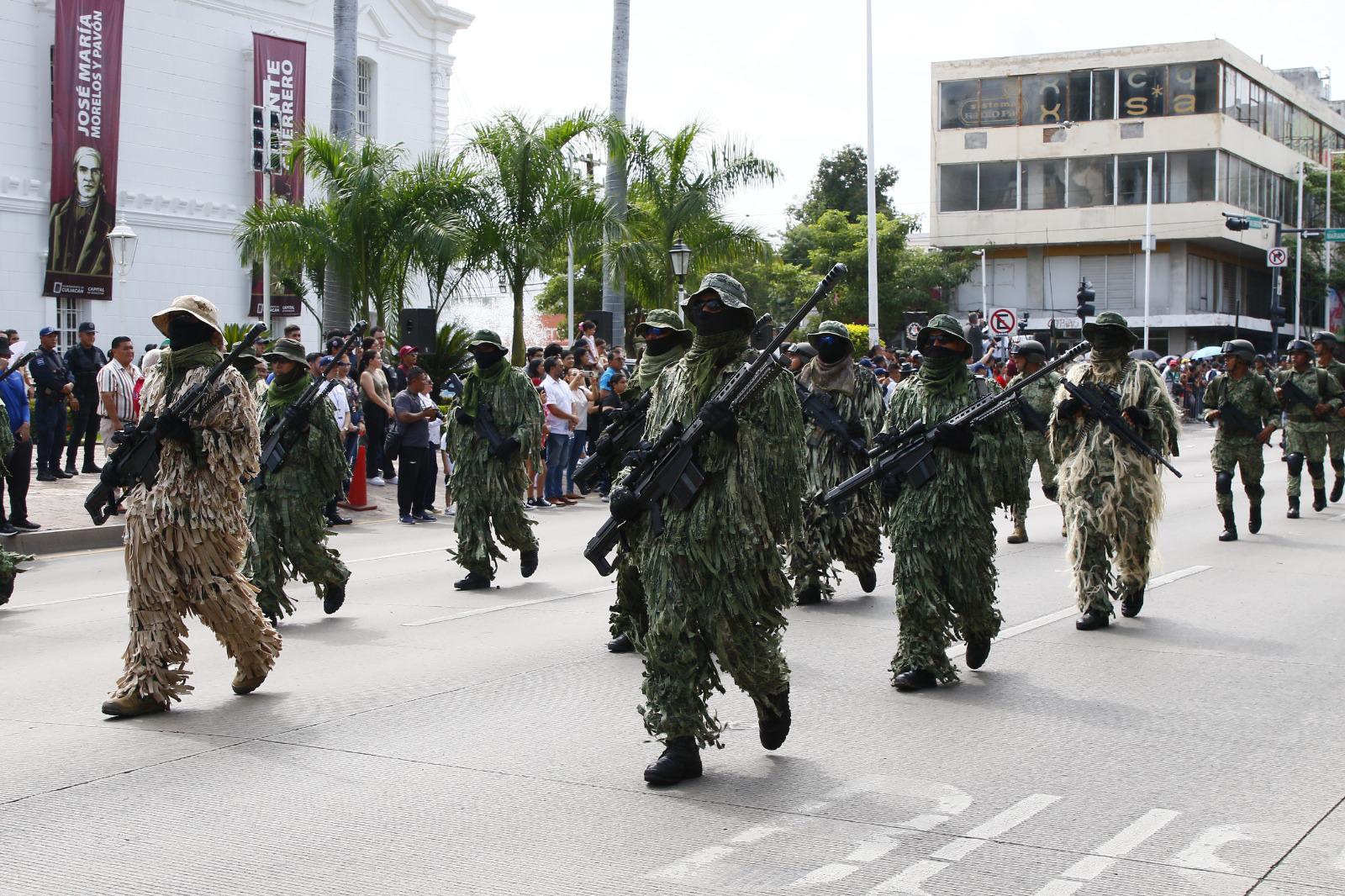 $!Realizan desfile militar en Culiacán por la Independencia de México