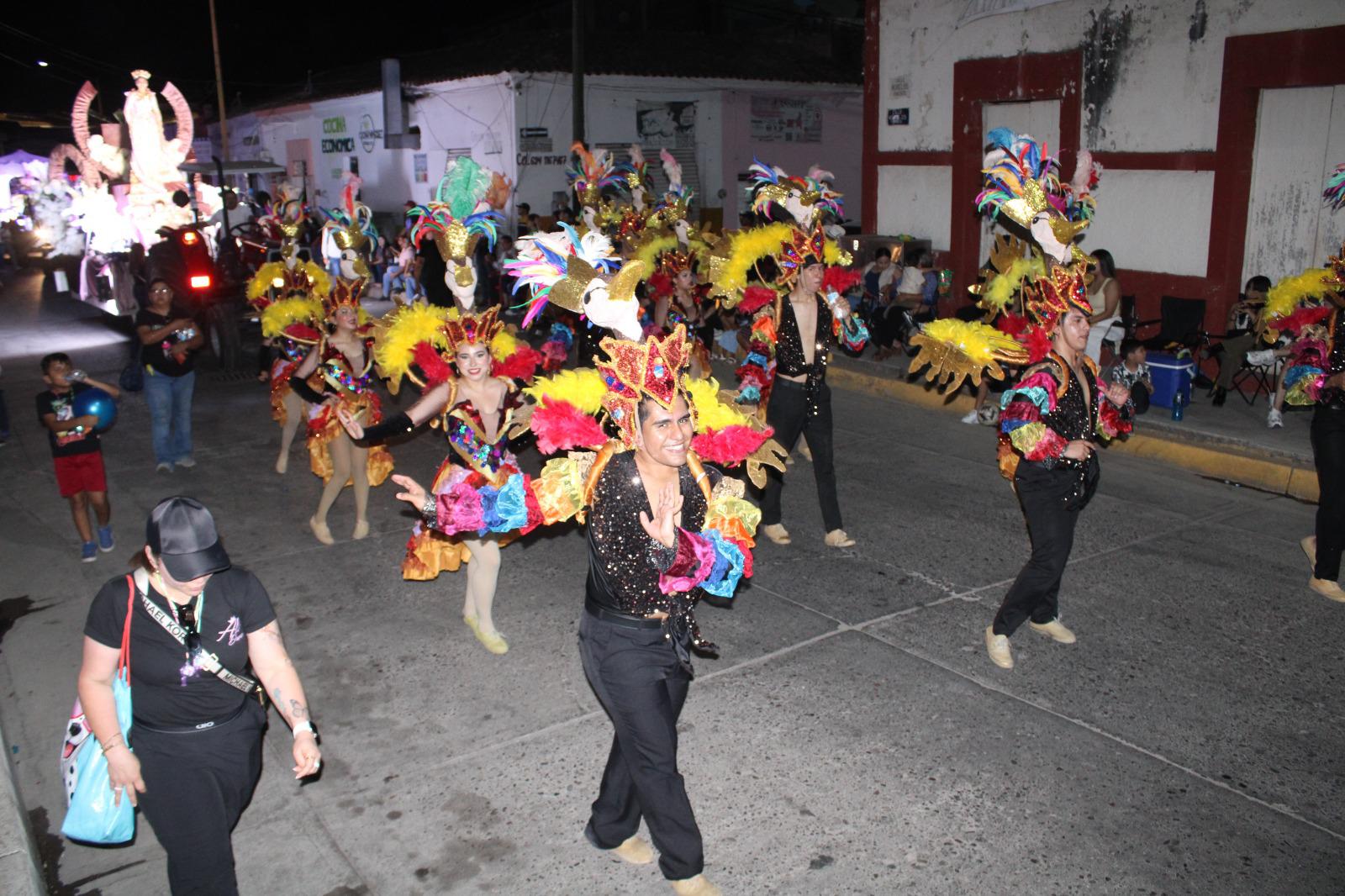 $!Desfile de la Feria de la Primavera llena de alegría las calles de El Rosario