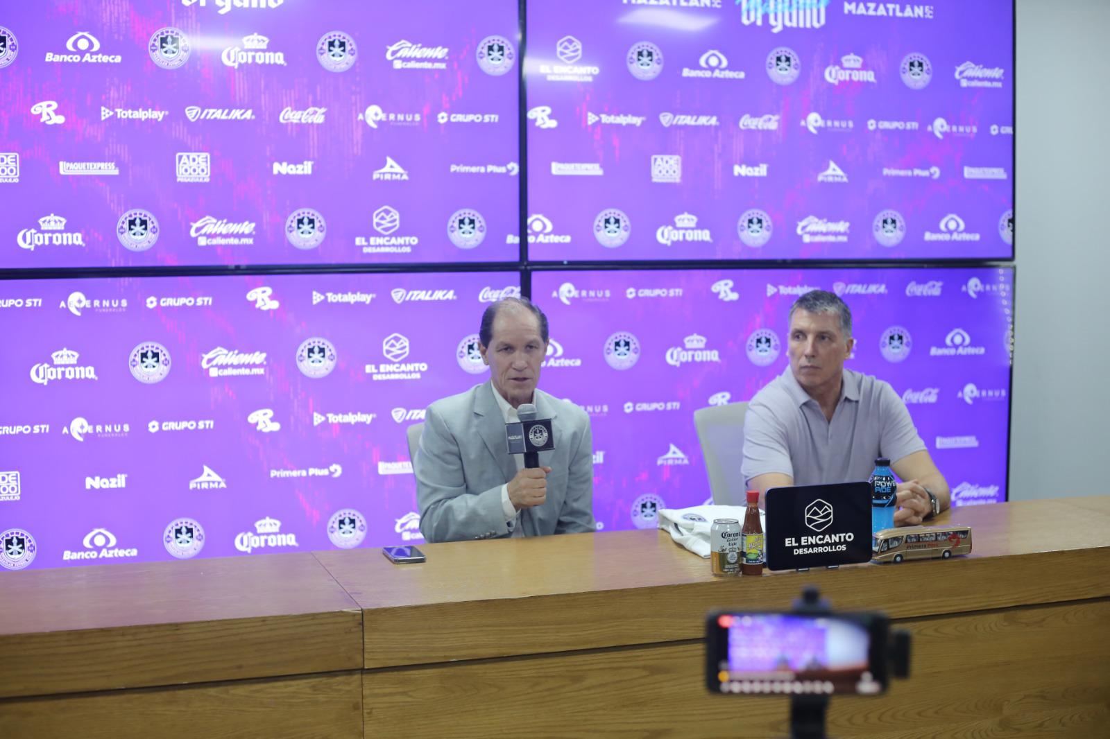 $!Mazatlán FC da la bienvenida a Robert Dante Siboldi como su nuevo director técnico