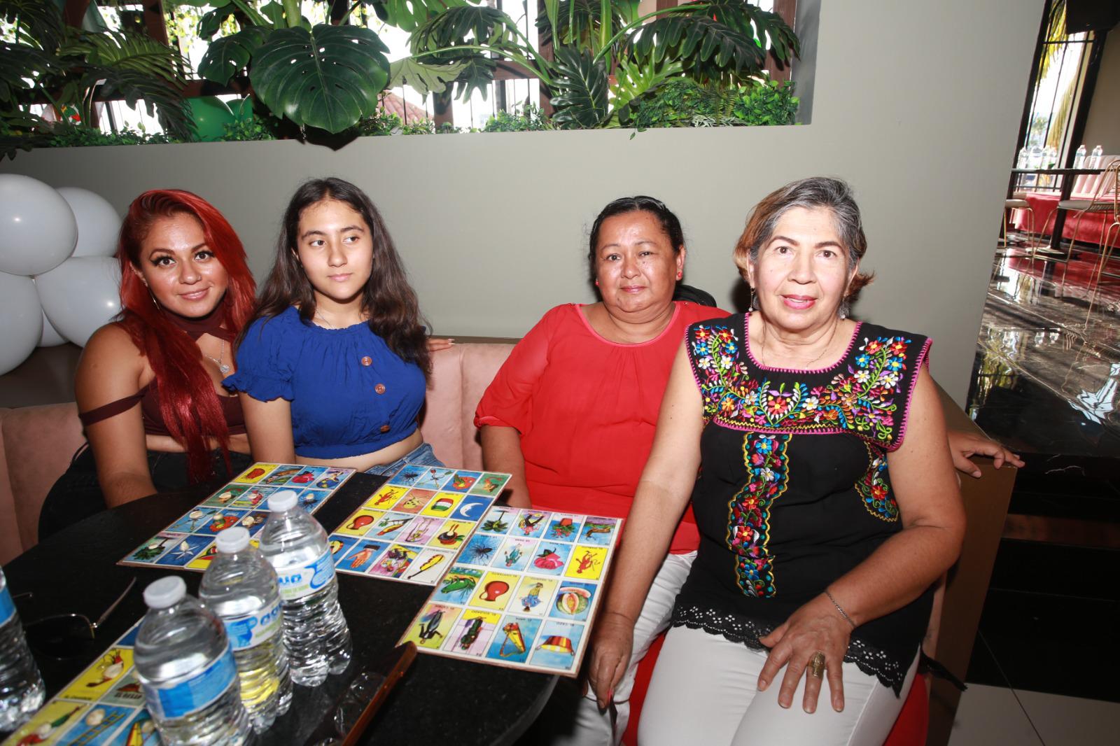 $!Kesia Pérez, Valentina García, Lourdes Reyes y Martha Barrón.